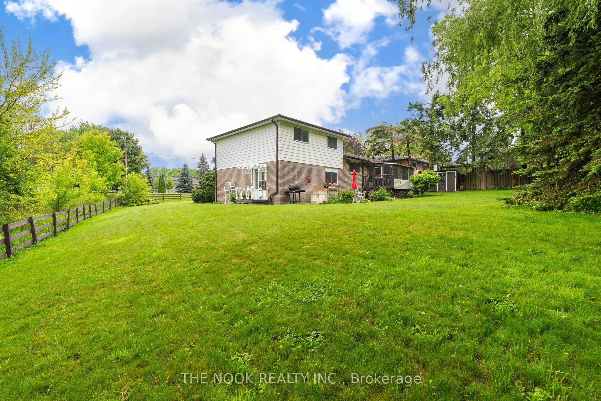 14 Carwin Crescent