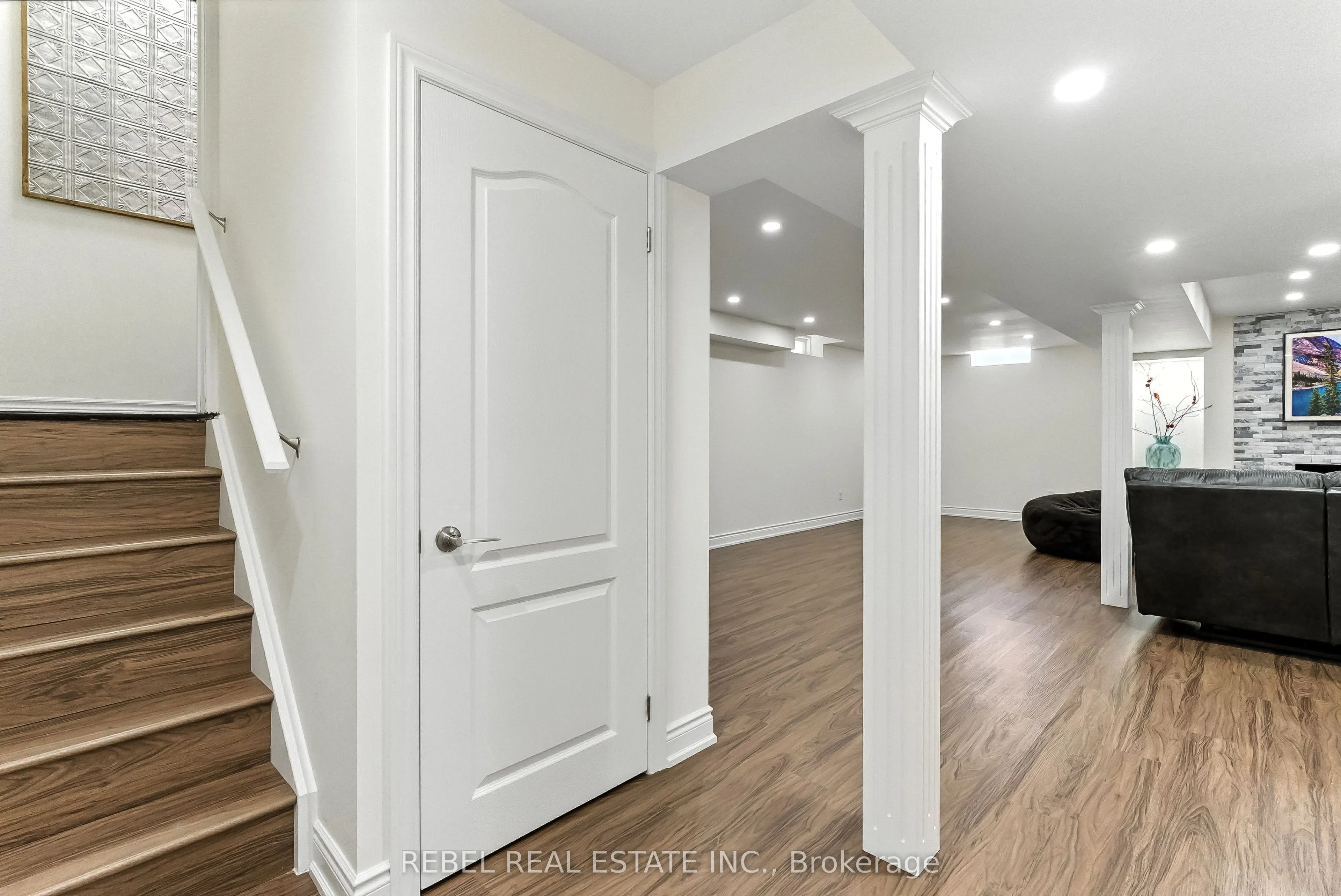 157 Kenneth Cole Drive