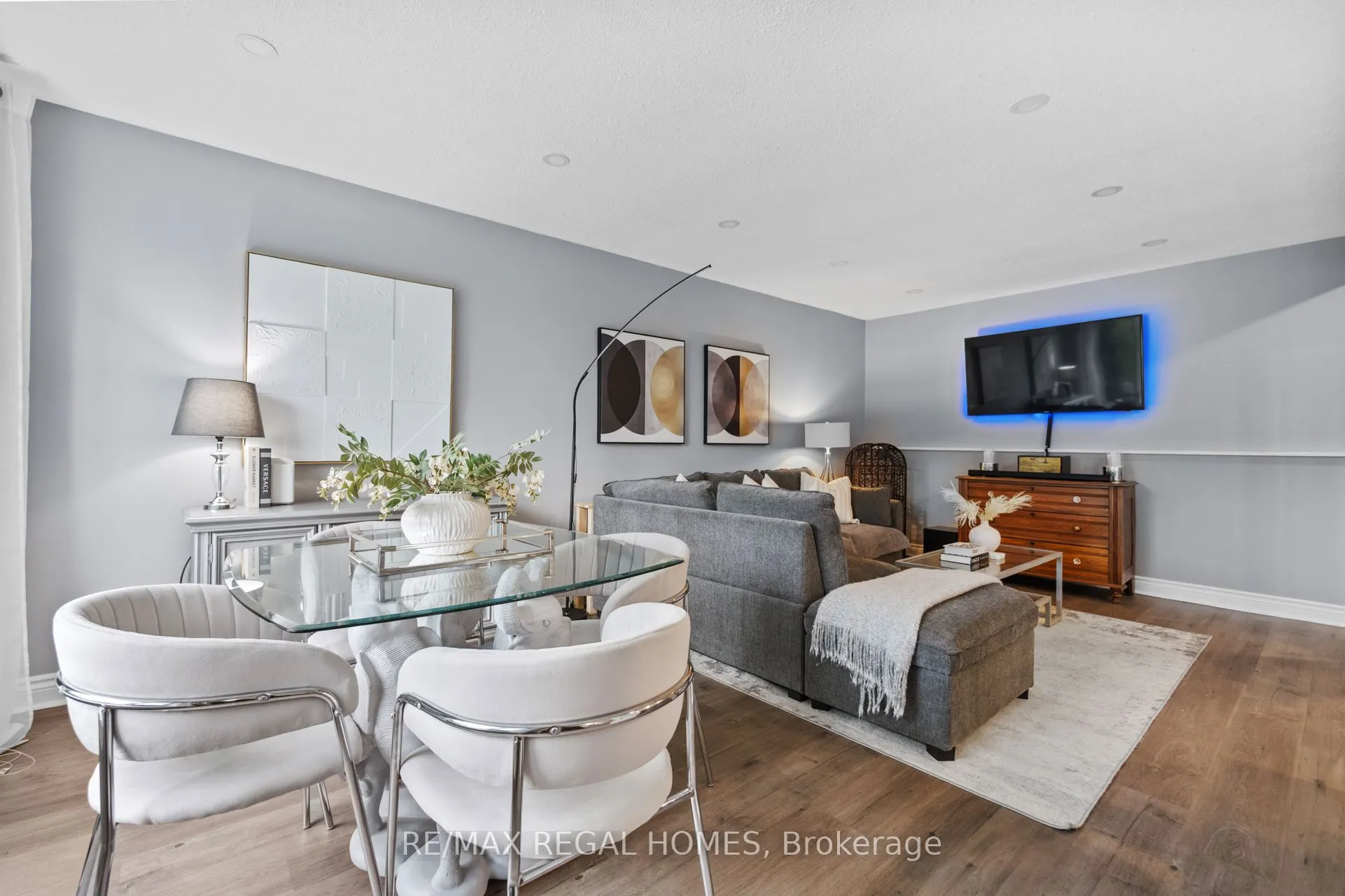 635 Capilano Crescent