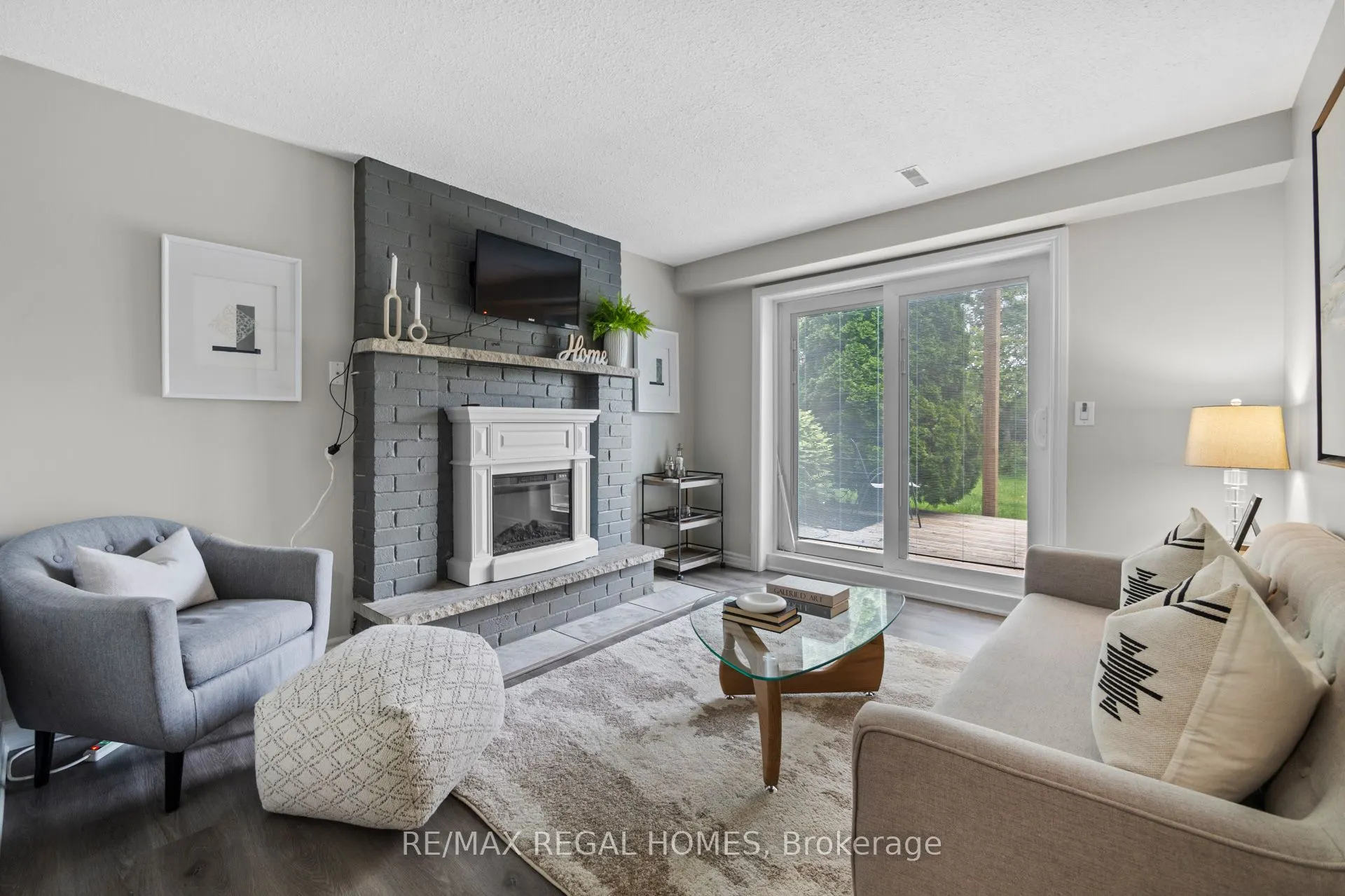 635 Capilano Crescent