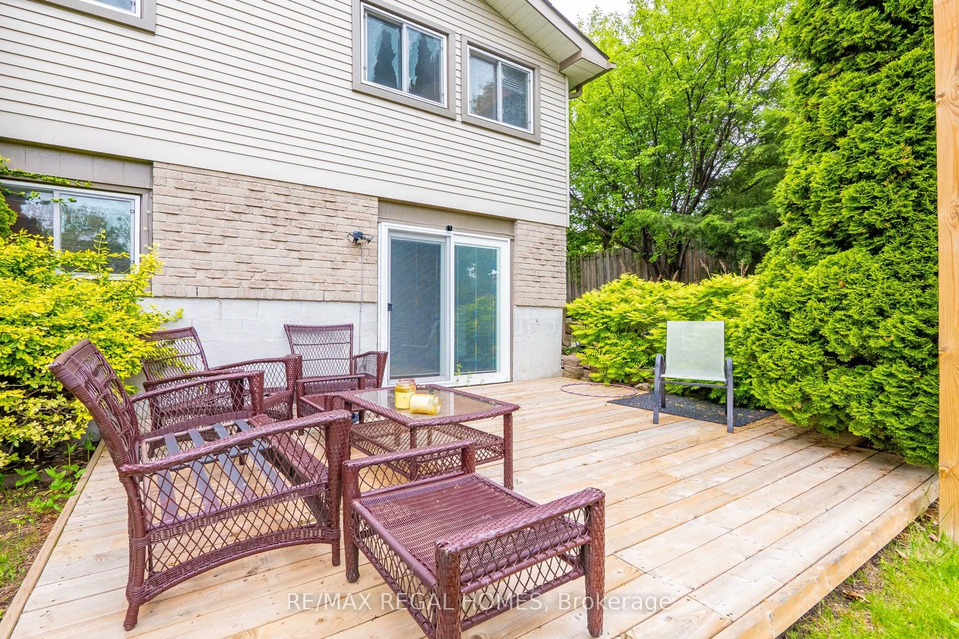 635 Capilano Crescent