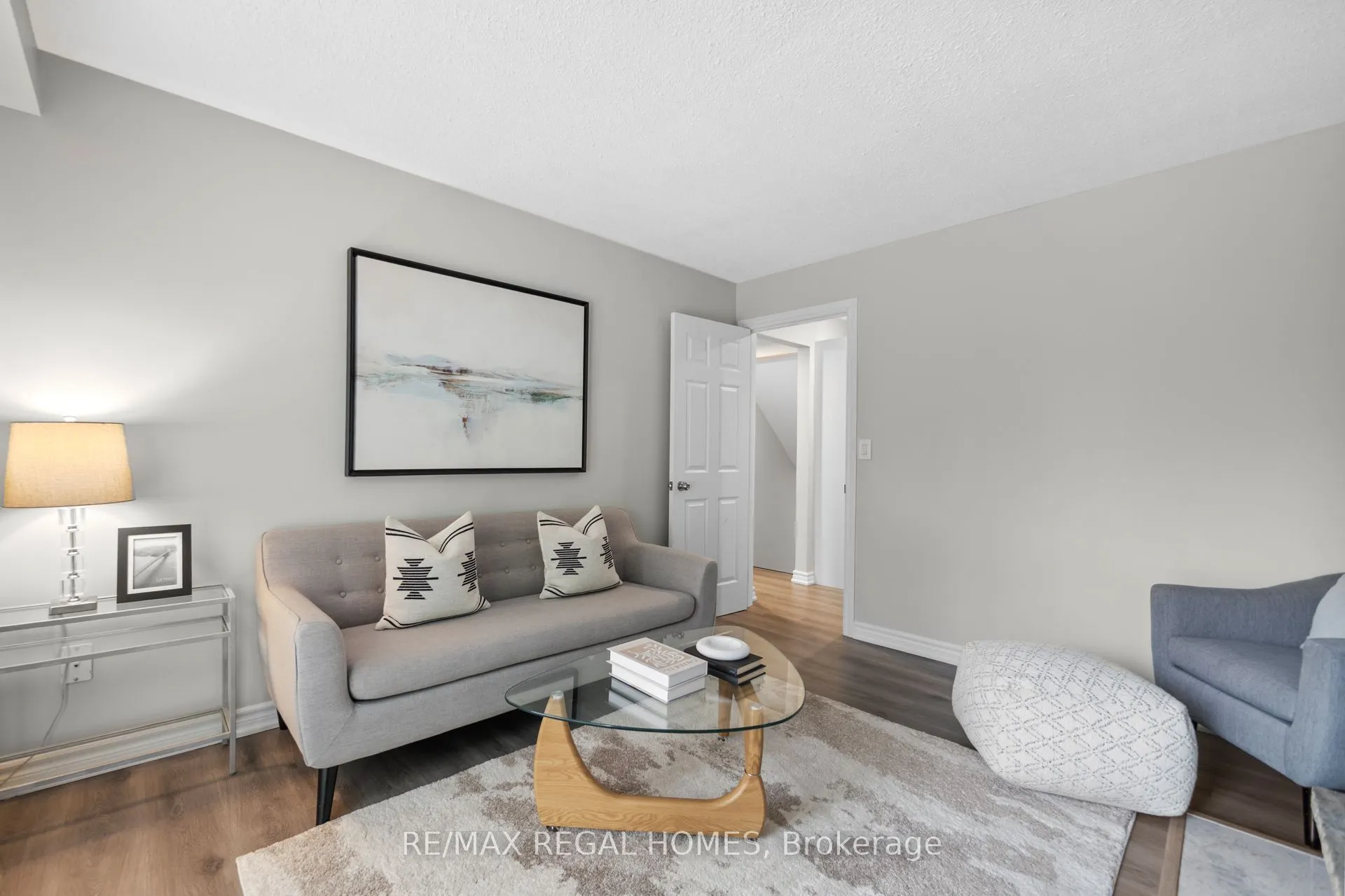 635 Capilano Crescent