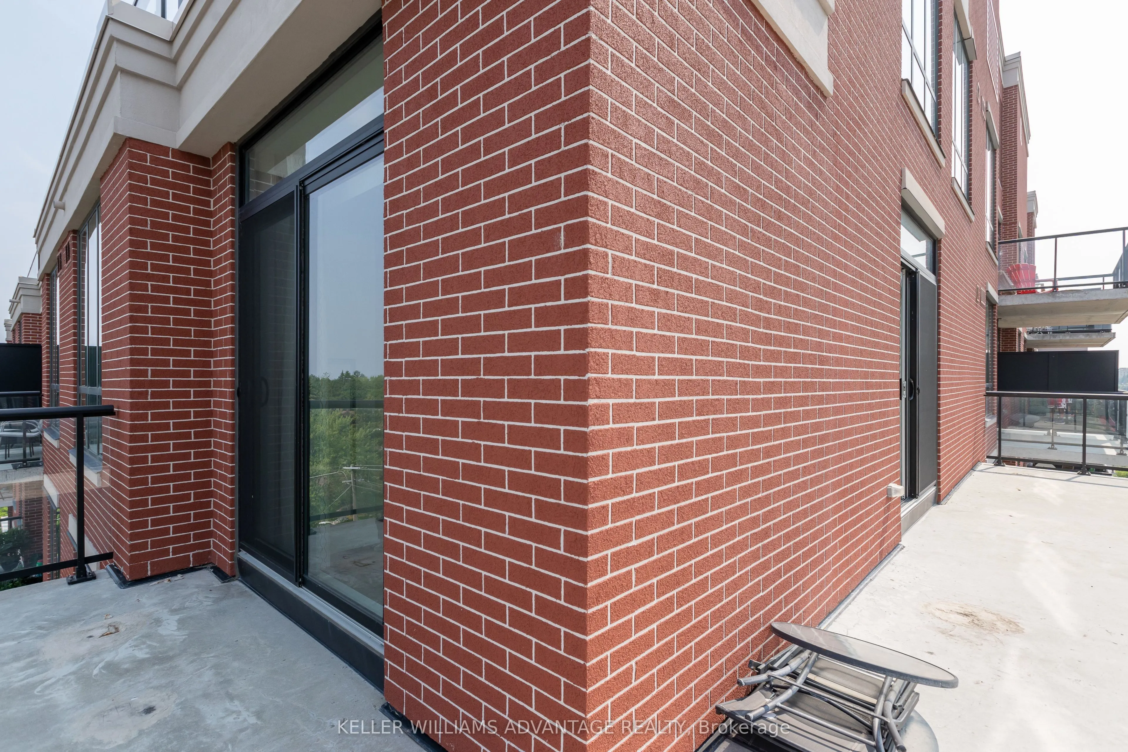 3655 Kingston Road, #810