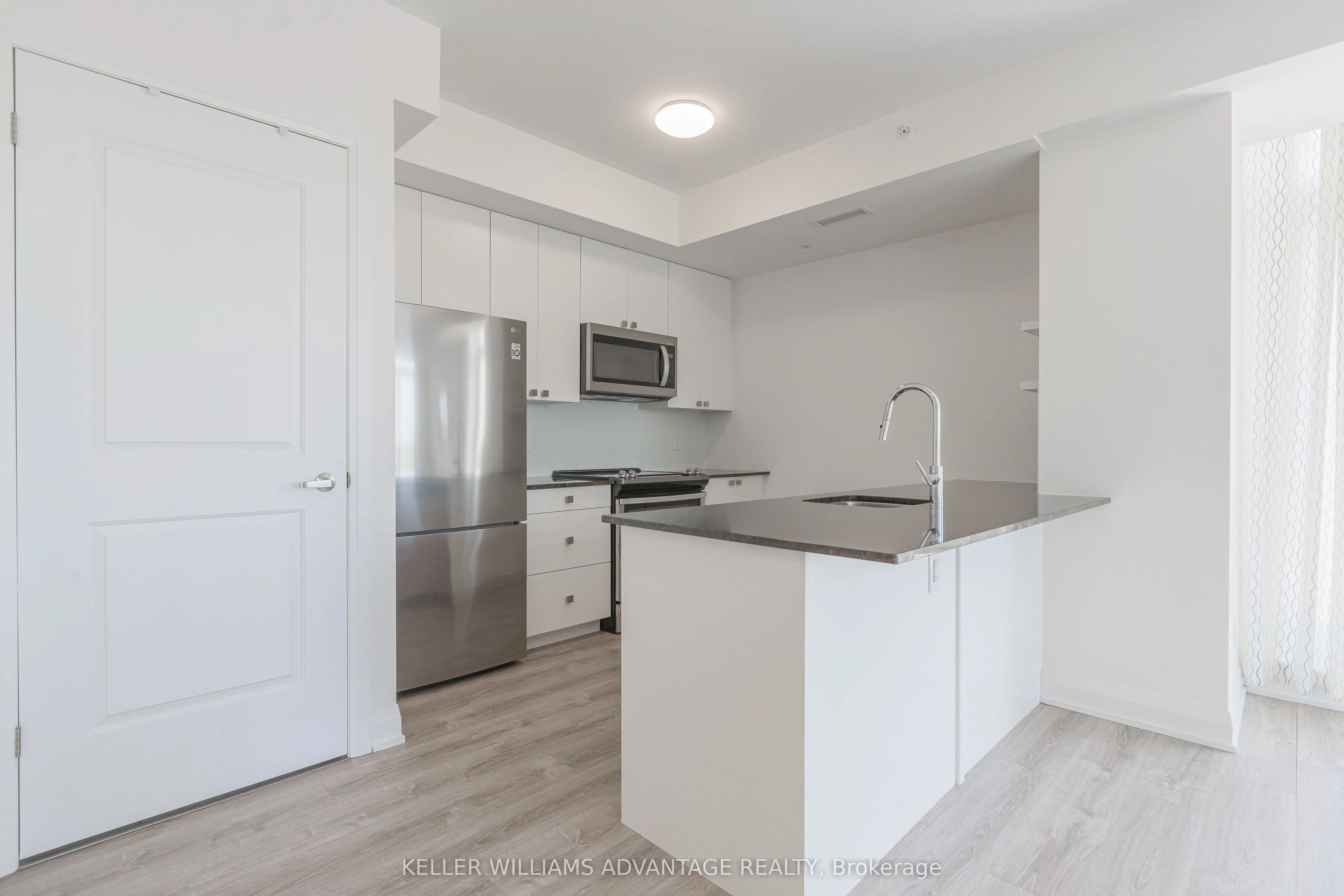 3655 Kingston Road, #810