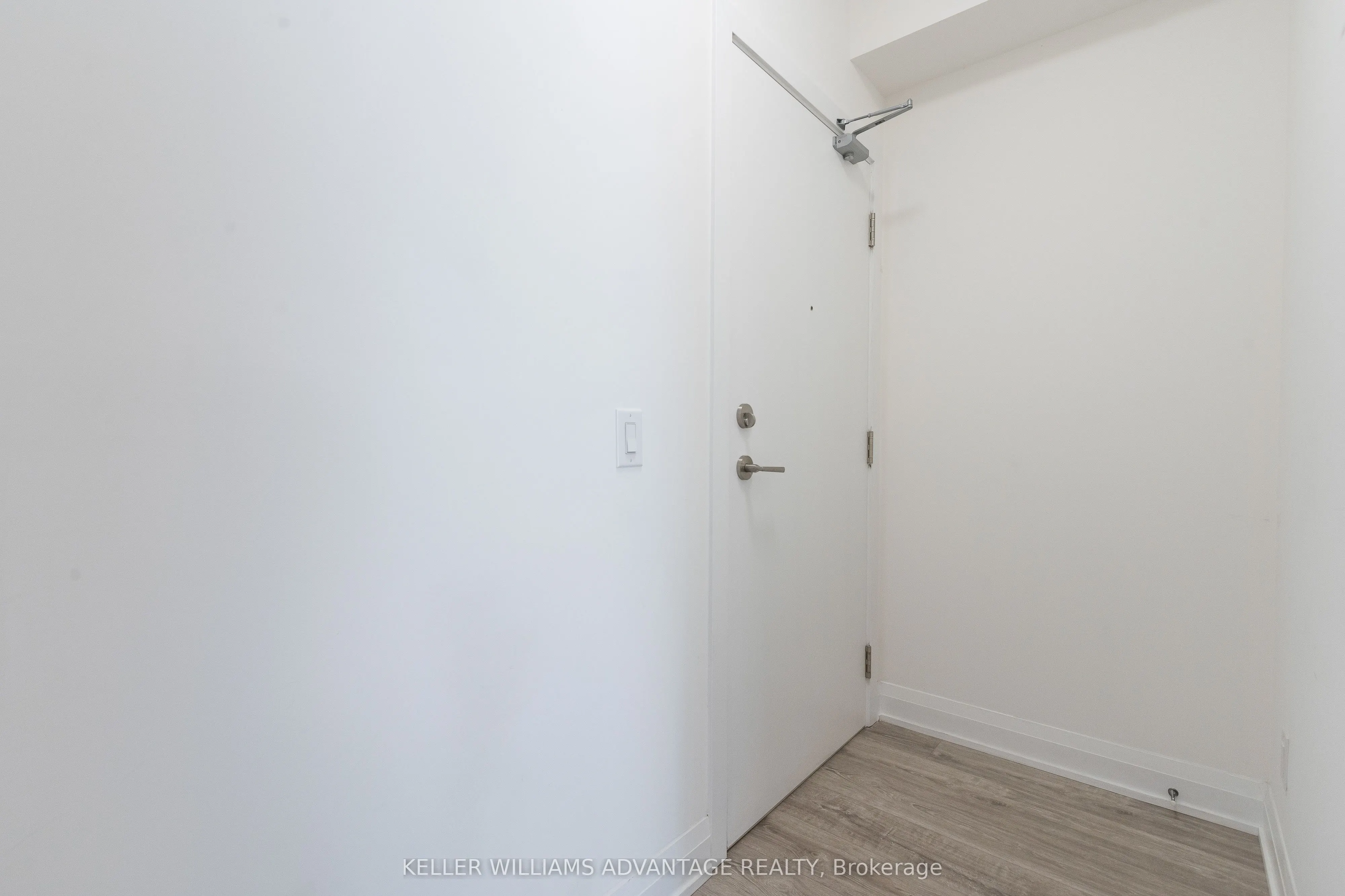 3655 Kingston Road, #810