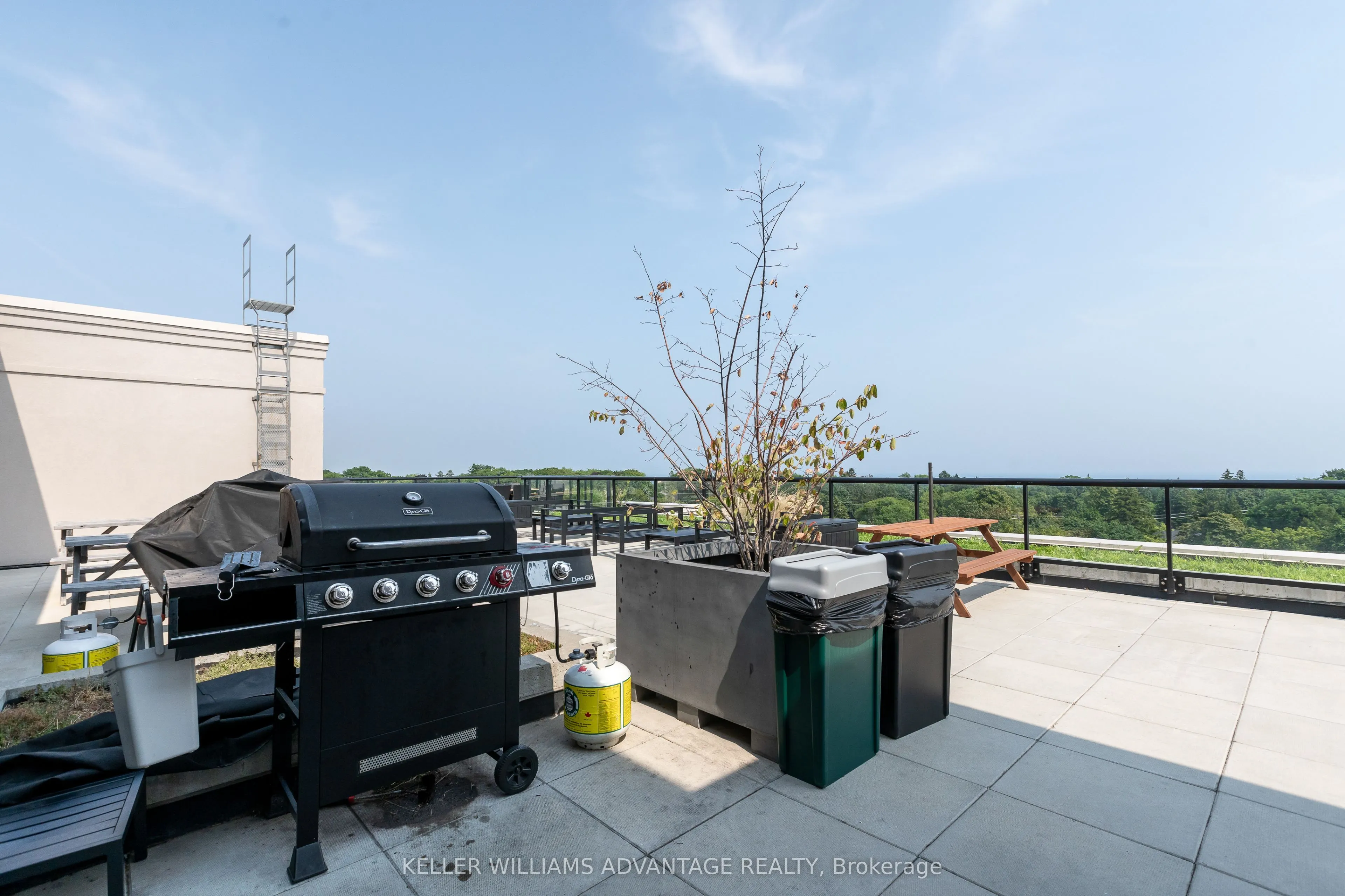 3655 Kingston Road, #810