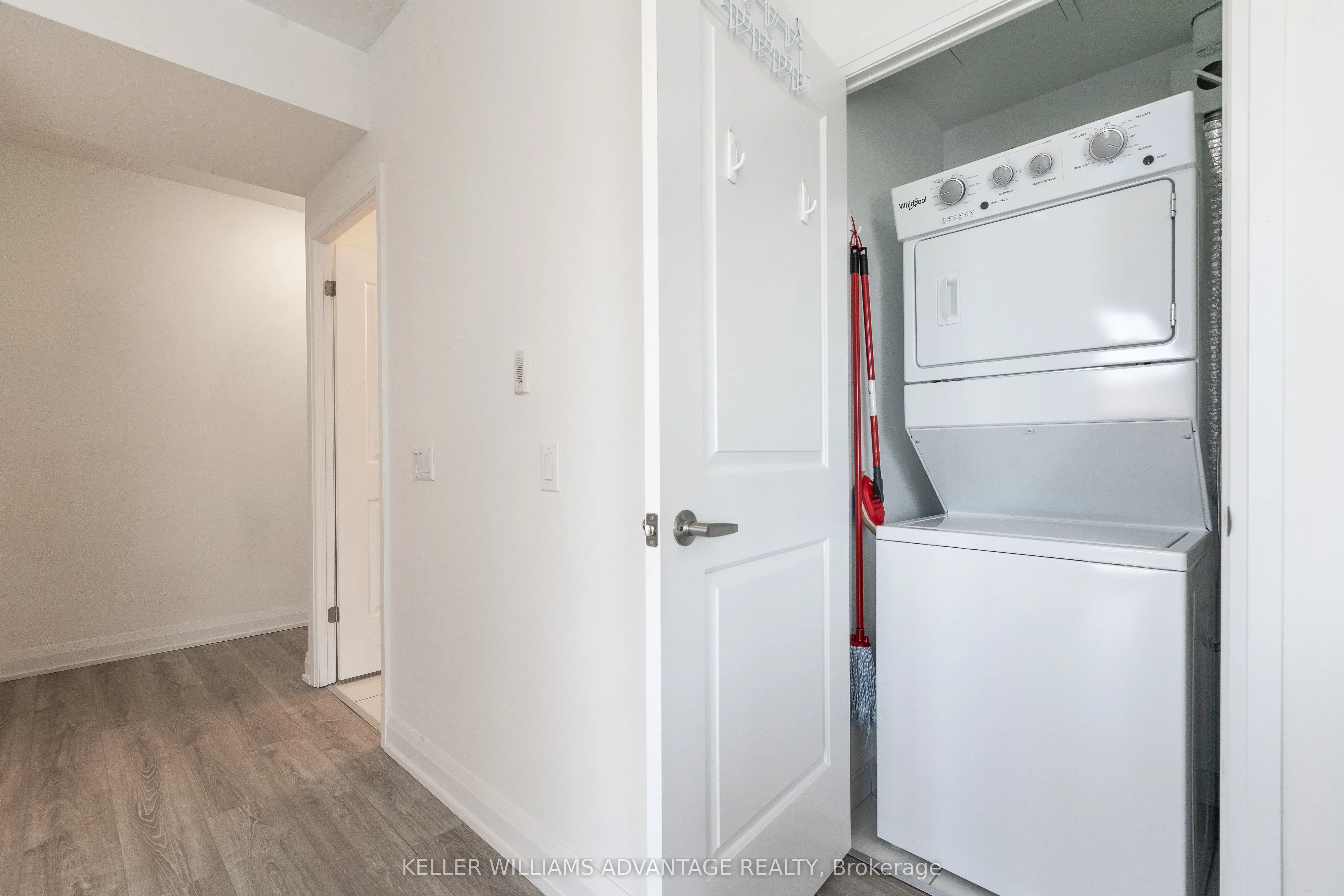 3655 Kingston Road, #810