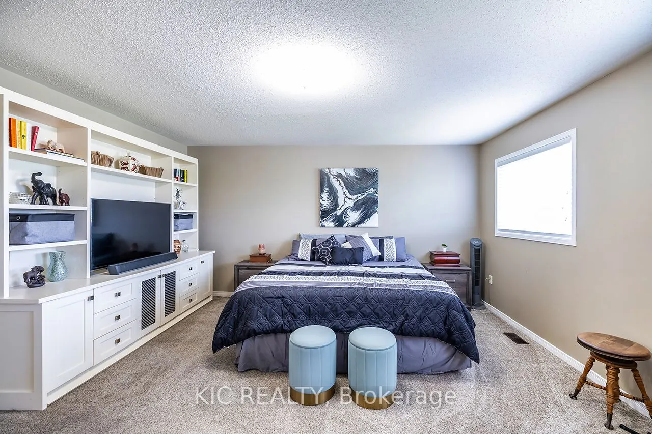 40 Puttingedge Drive