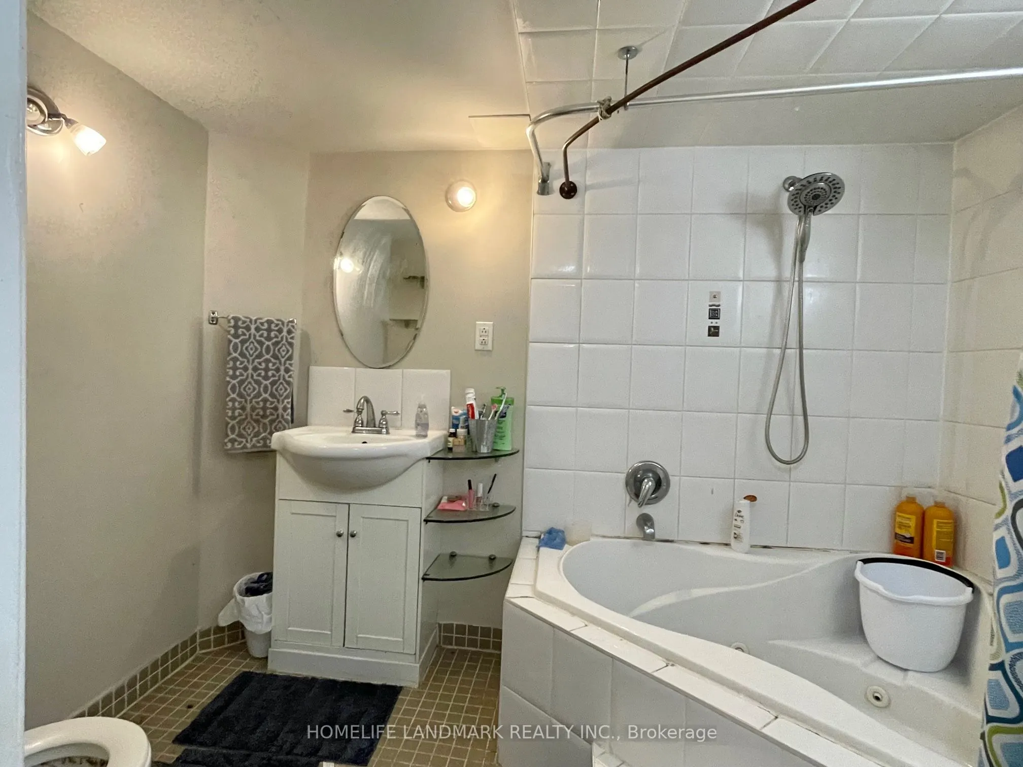 31 Compton Drive, #Bsmt