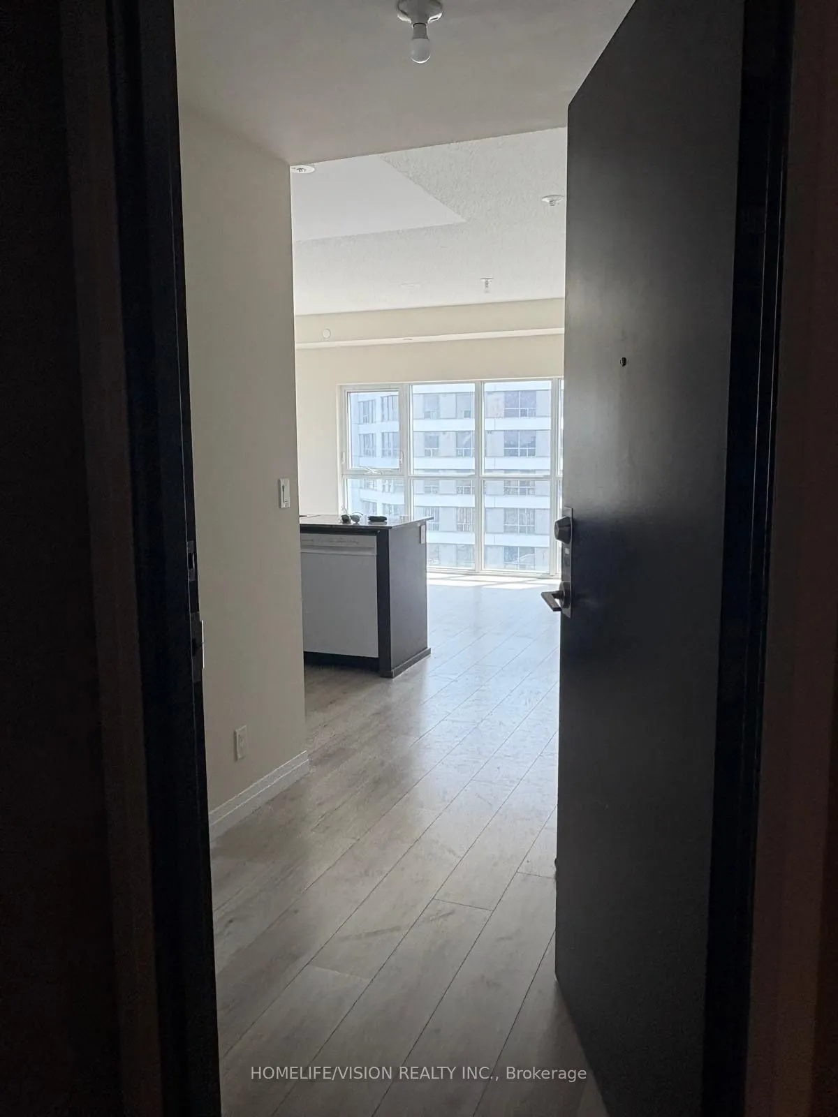 2152 Lawrence Avenue E, #903