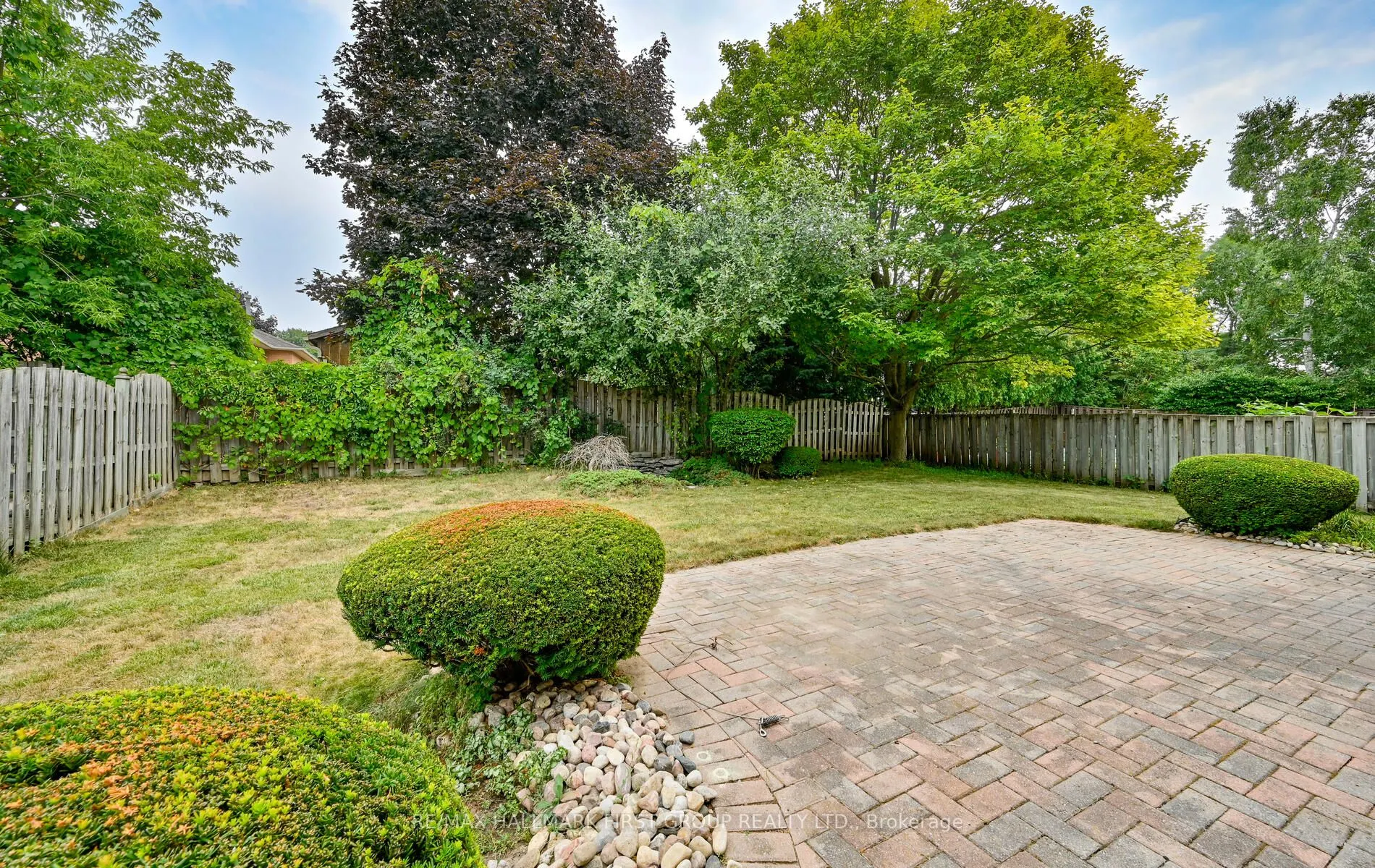 15 Ribblesdale Drive