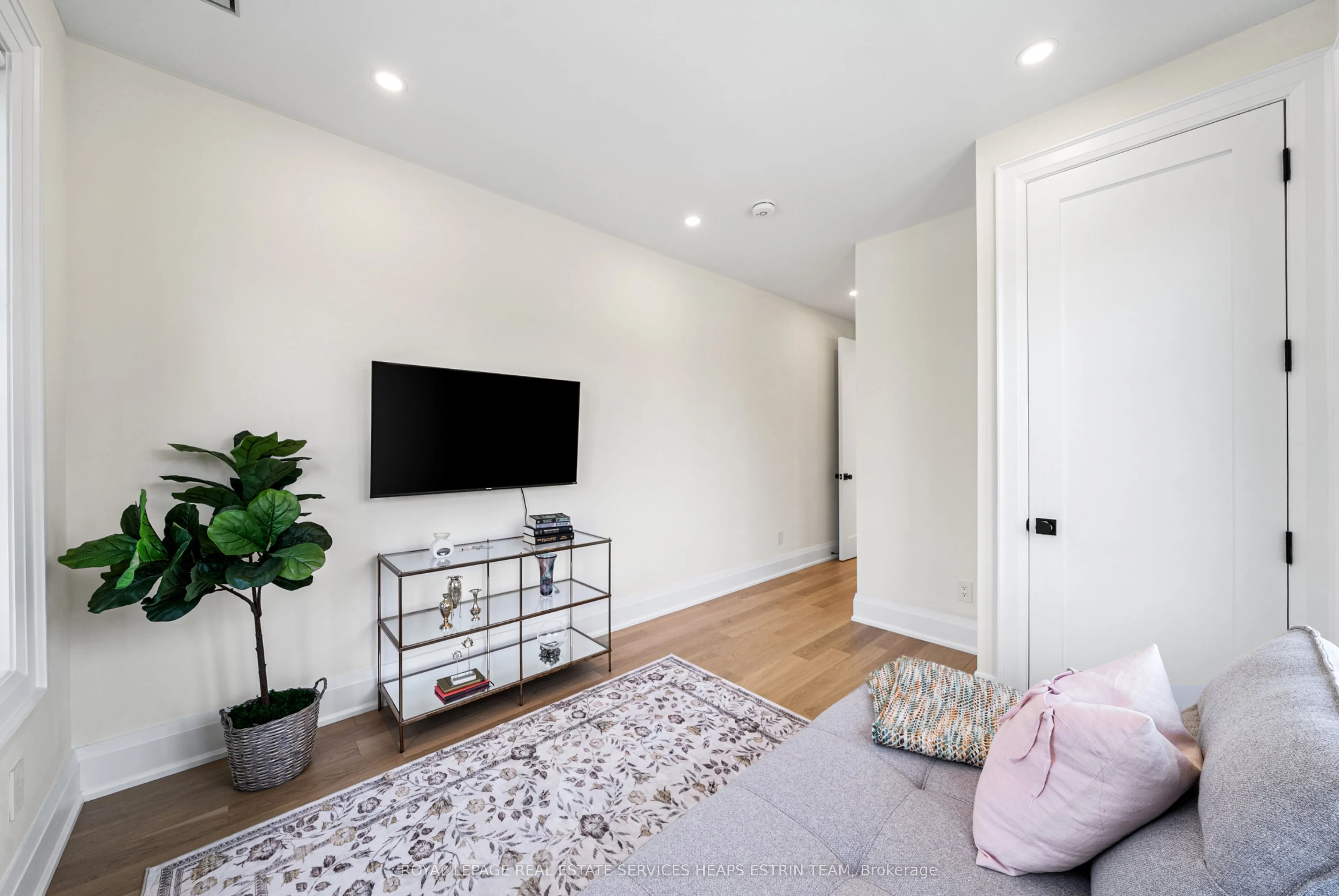5 Taylor Drive