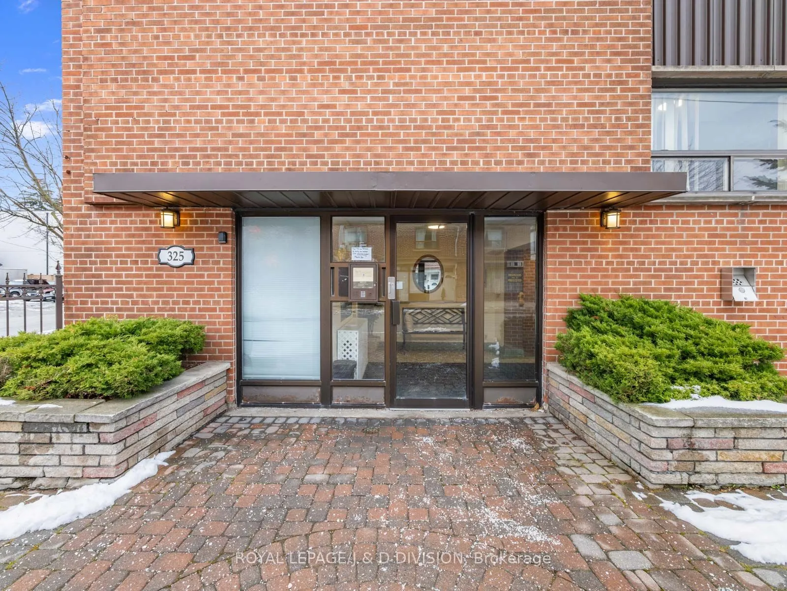 325 Sammon Avenue, #102