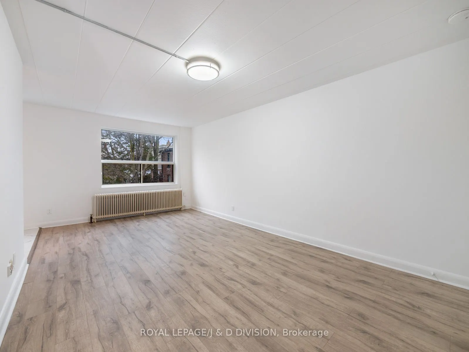 325 Sammon Avenue, #102