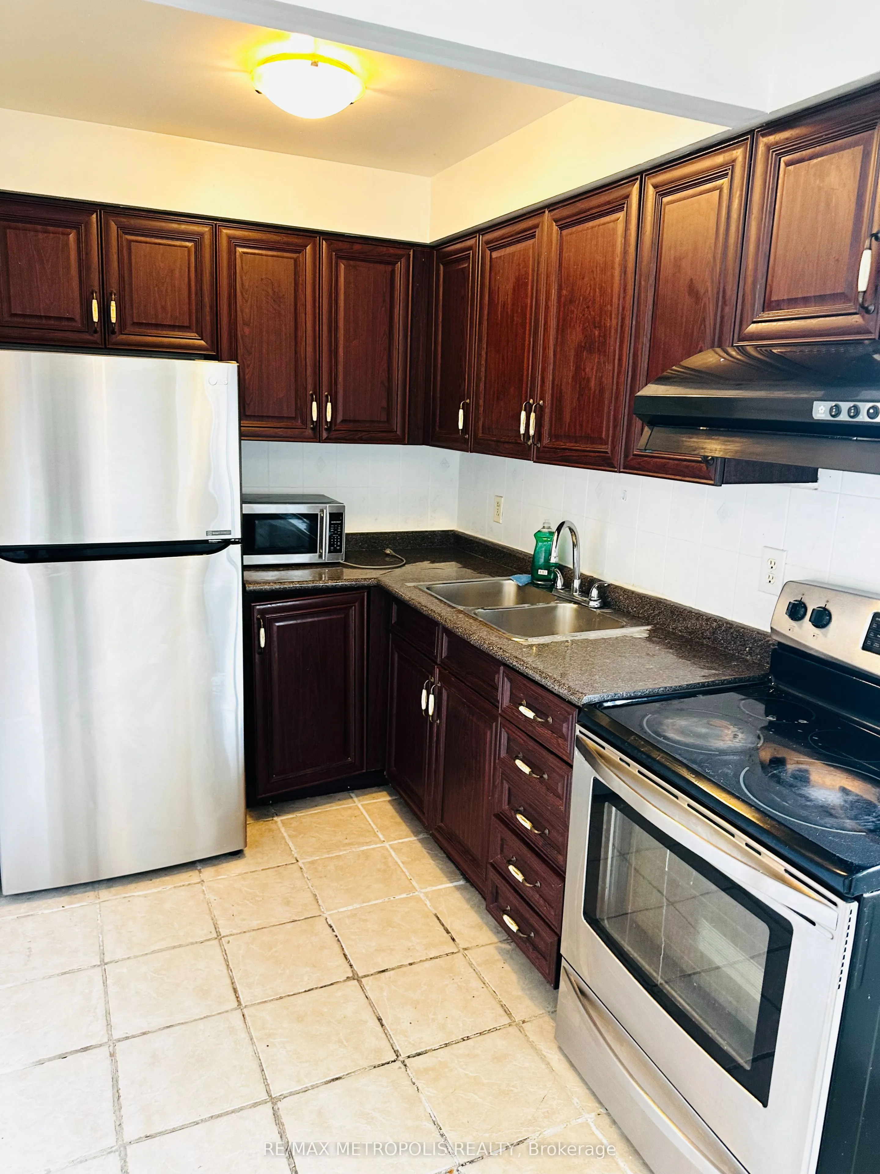 2020 Pharmacy Avenue, #35