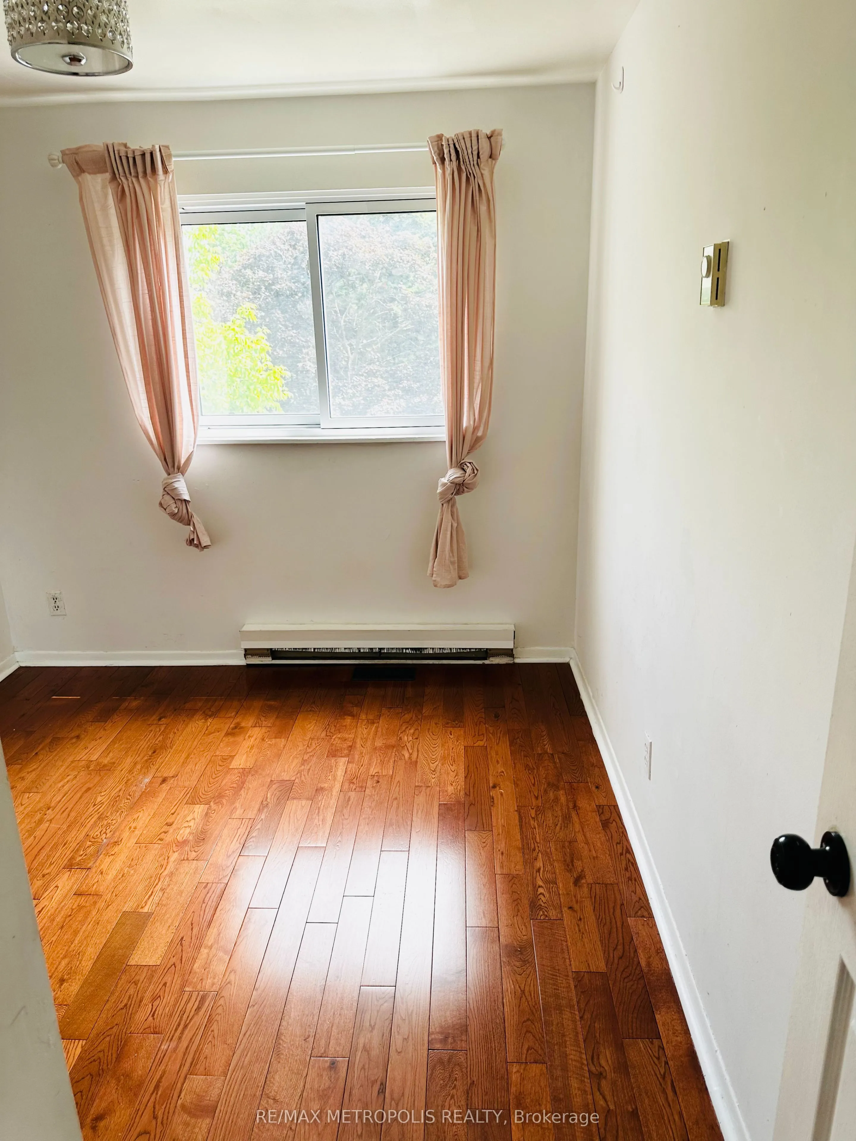 2020 Pharmacy Avenue, #35