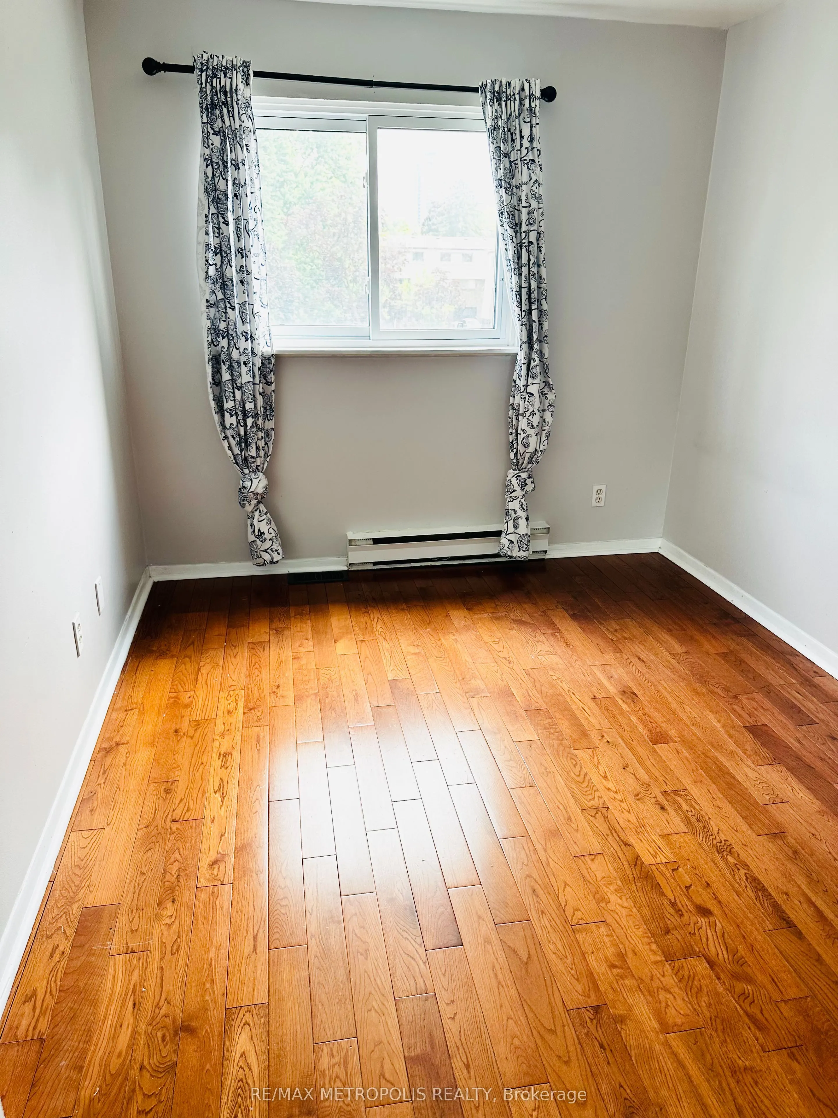 2020 Pharmacy Avenue, #35