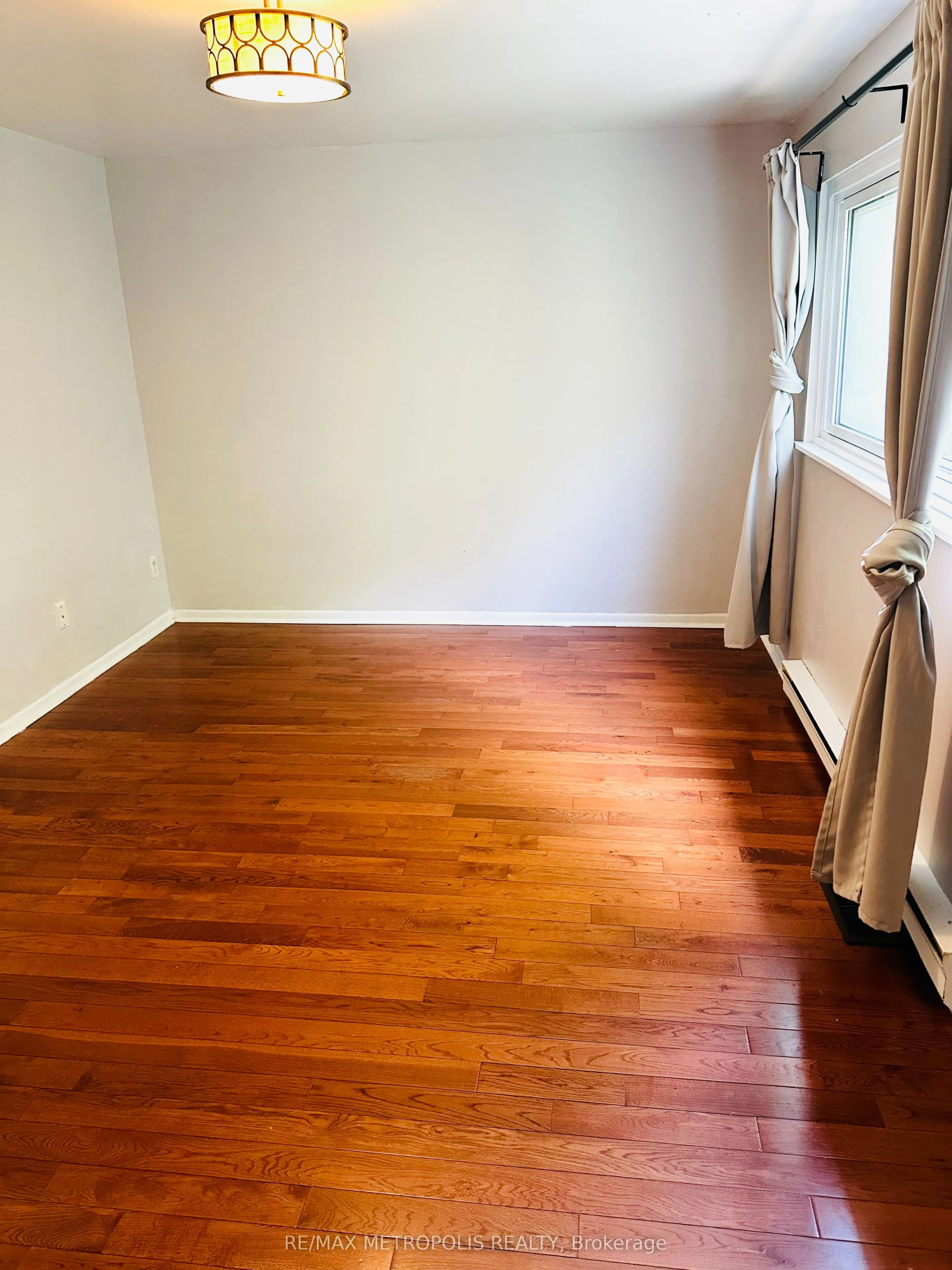 2020 Pharmacy Avenue, #35
