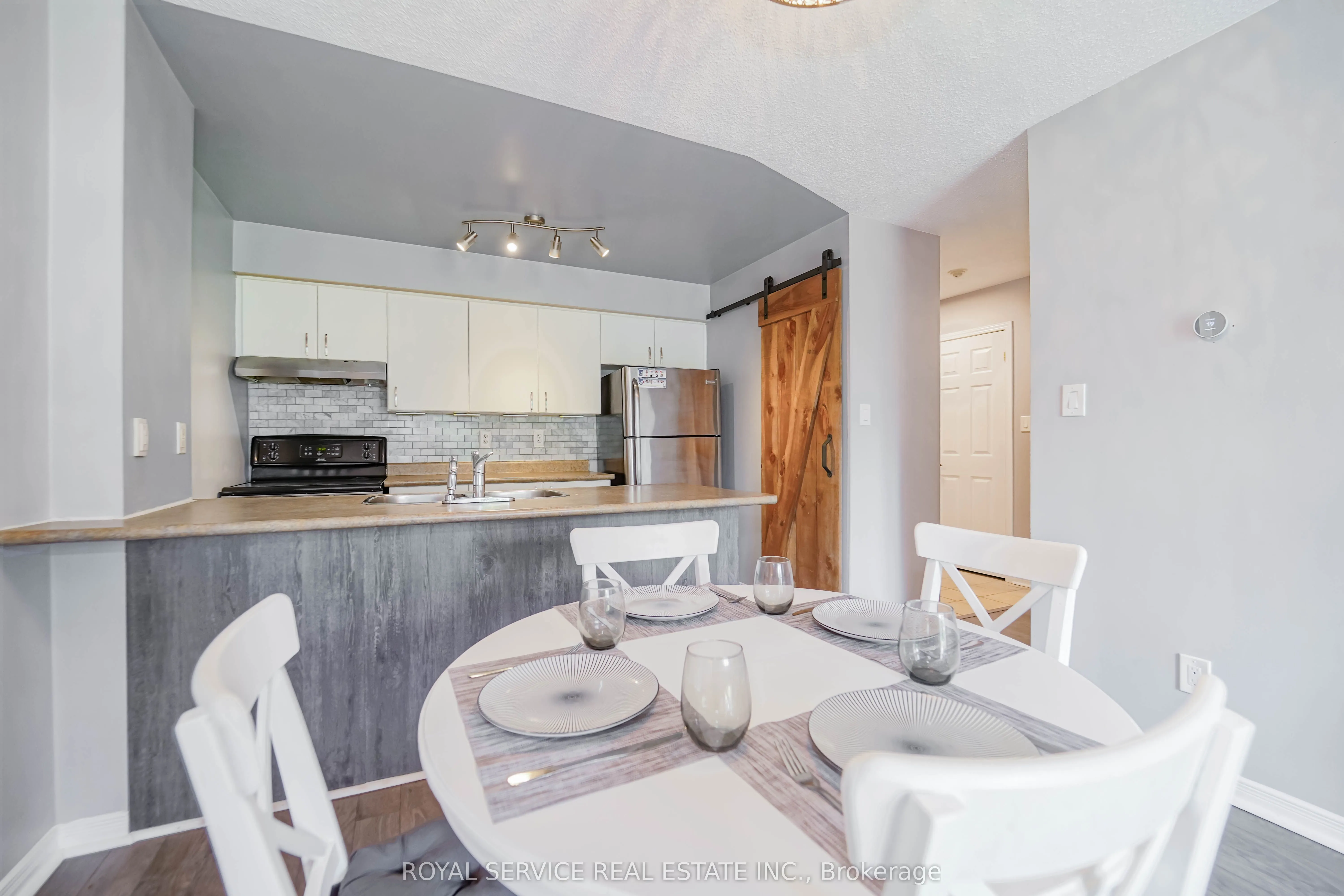 90 Aspen Springs Drive, #207