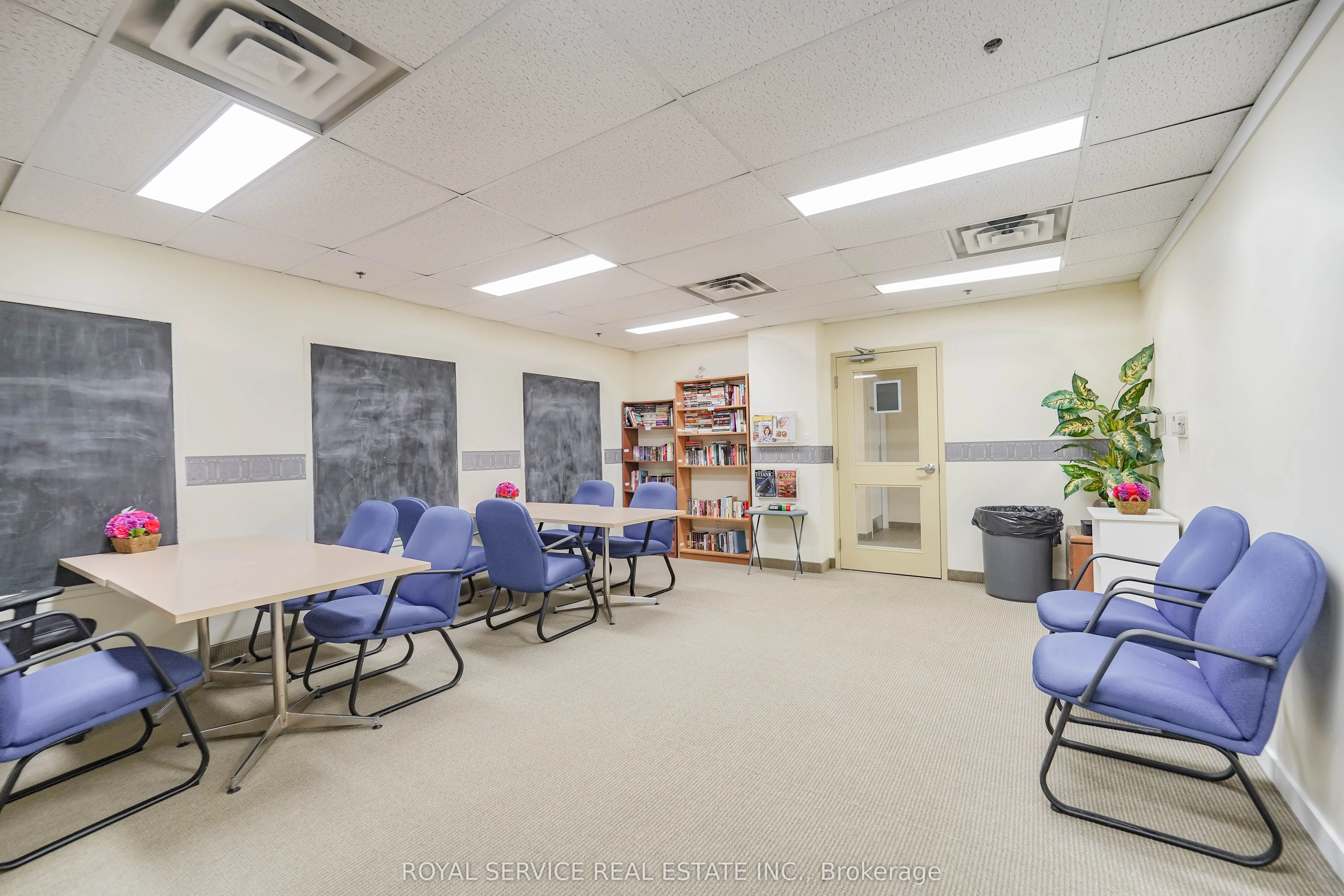 90 Aspen Springs Drive, #207
