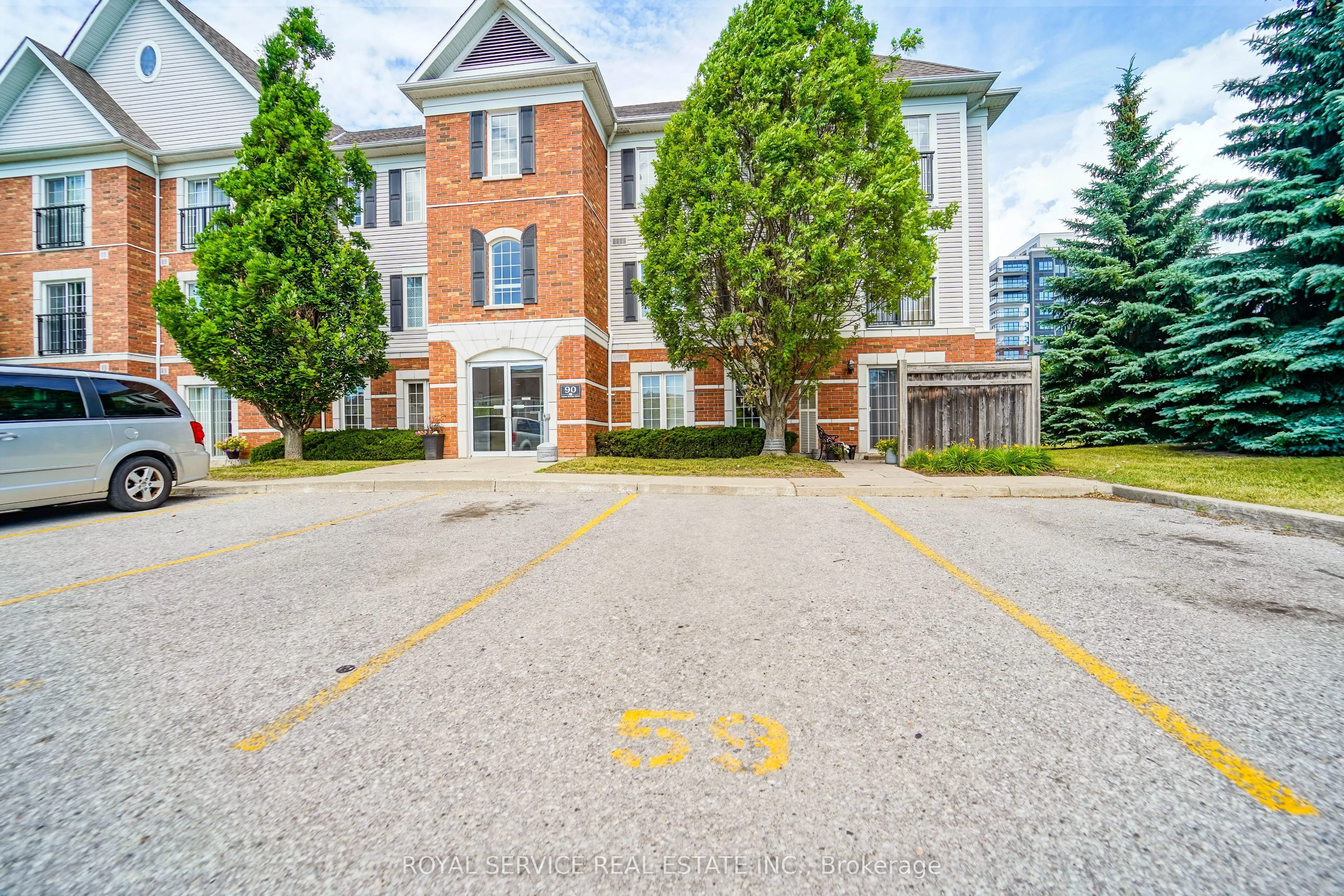 90 Aspen Springs Drive, #207