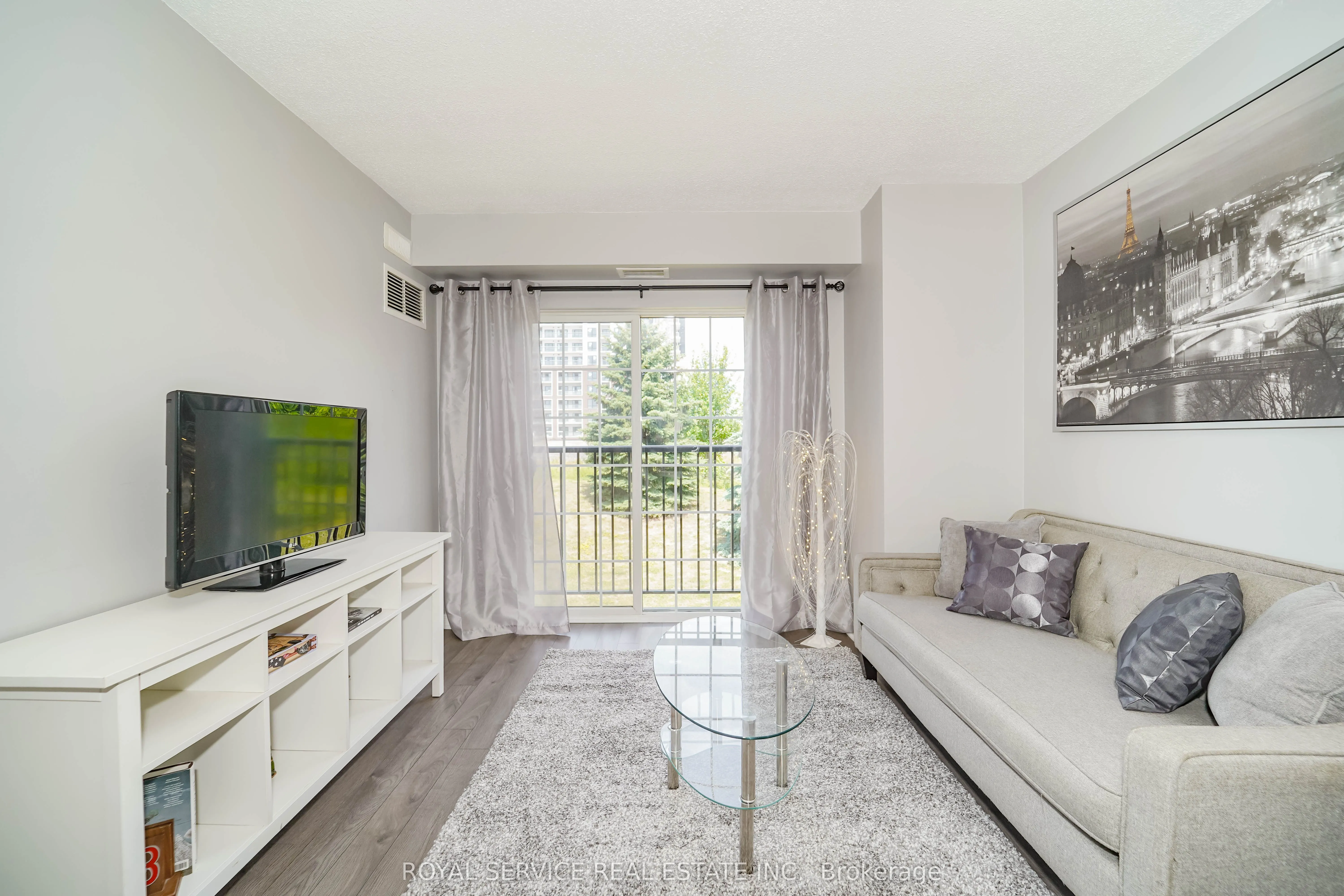 90 Aspen Springs Drive, #207