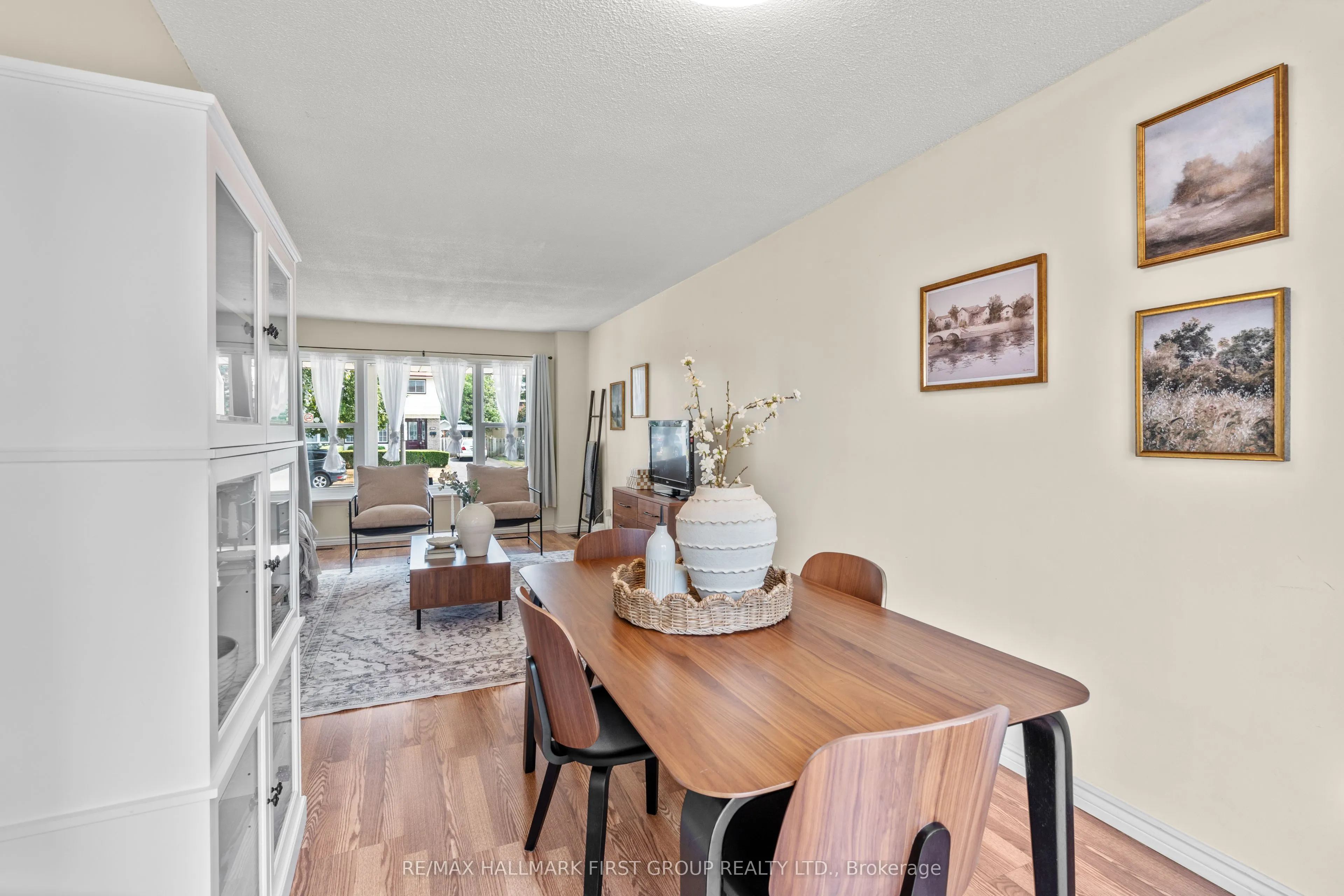 1257 Fenelon Crescent