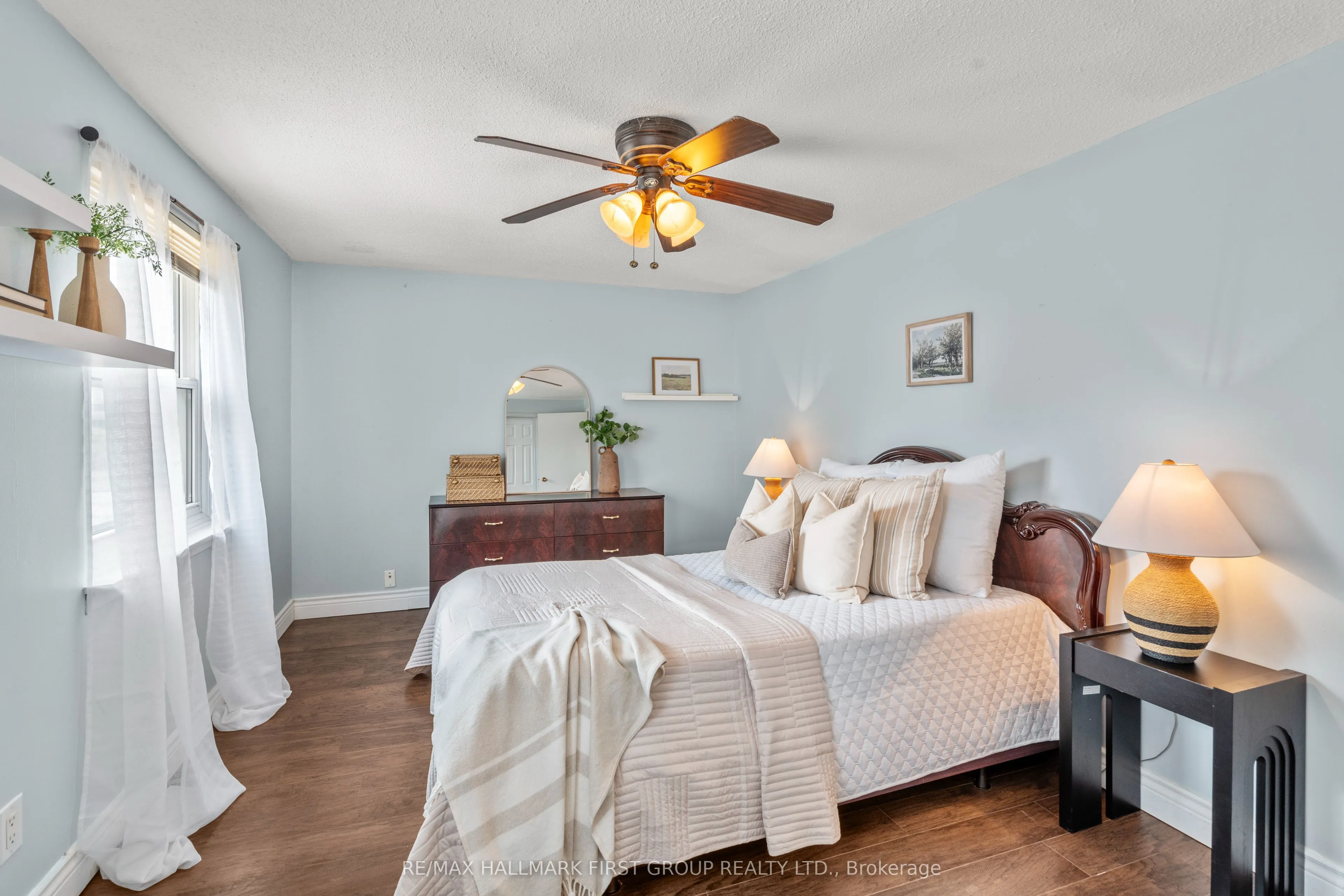 1257 Fenelon Crescent