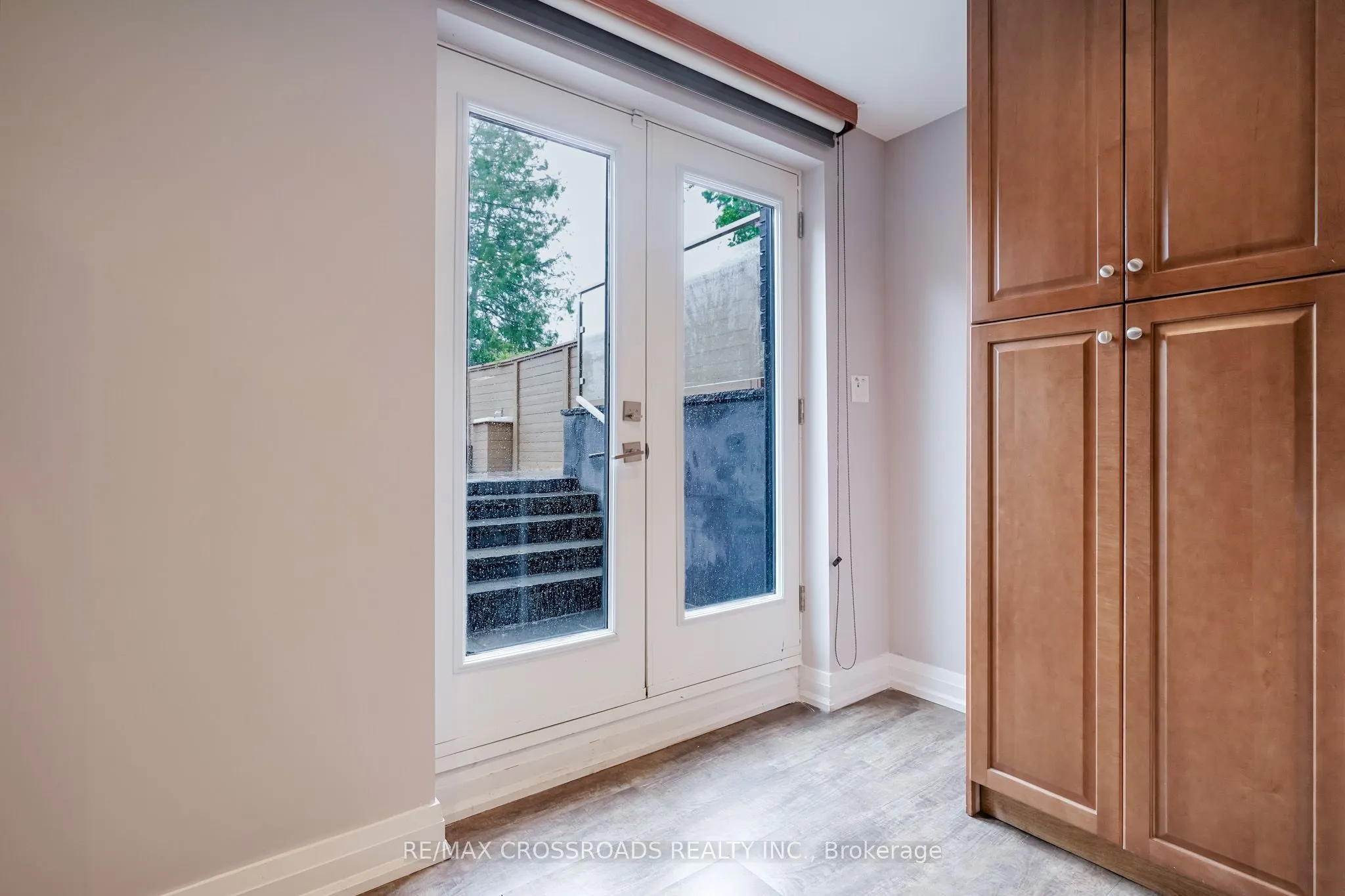 1A Roblin Avenue