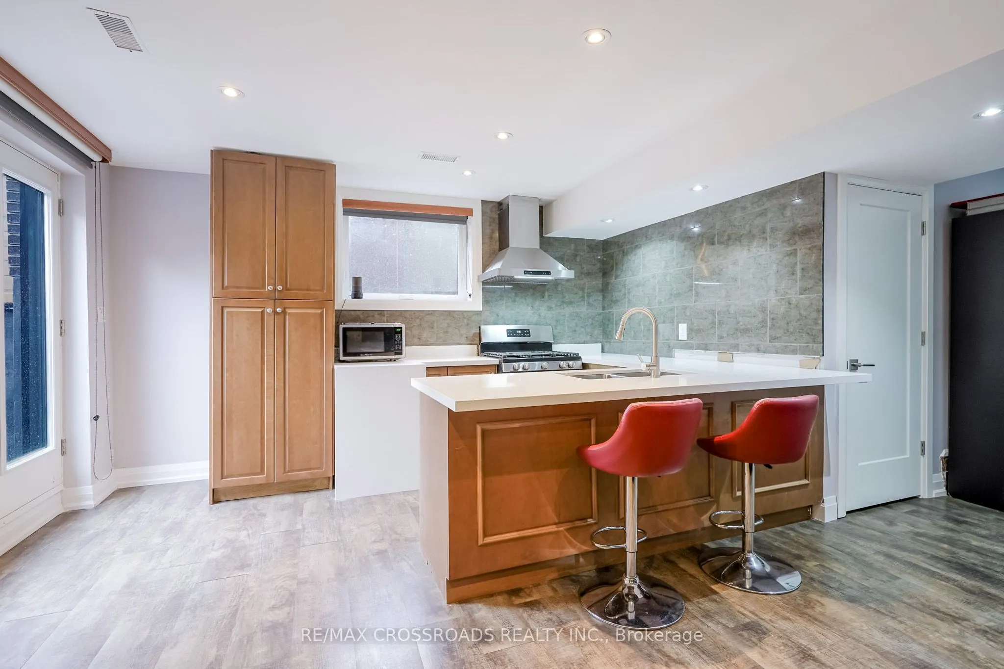 1A Roblin Avenue