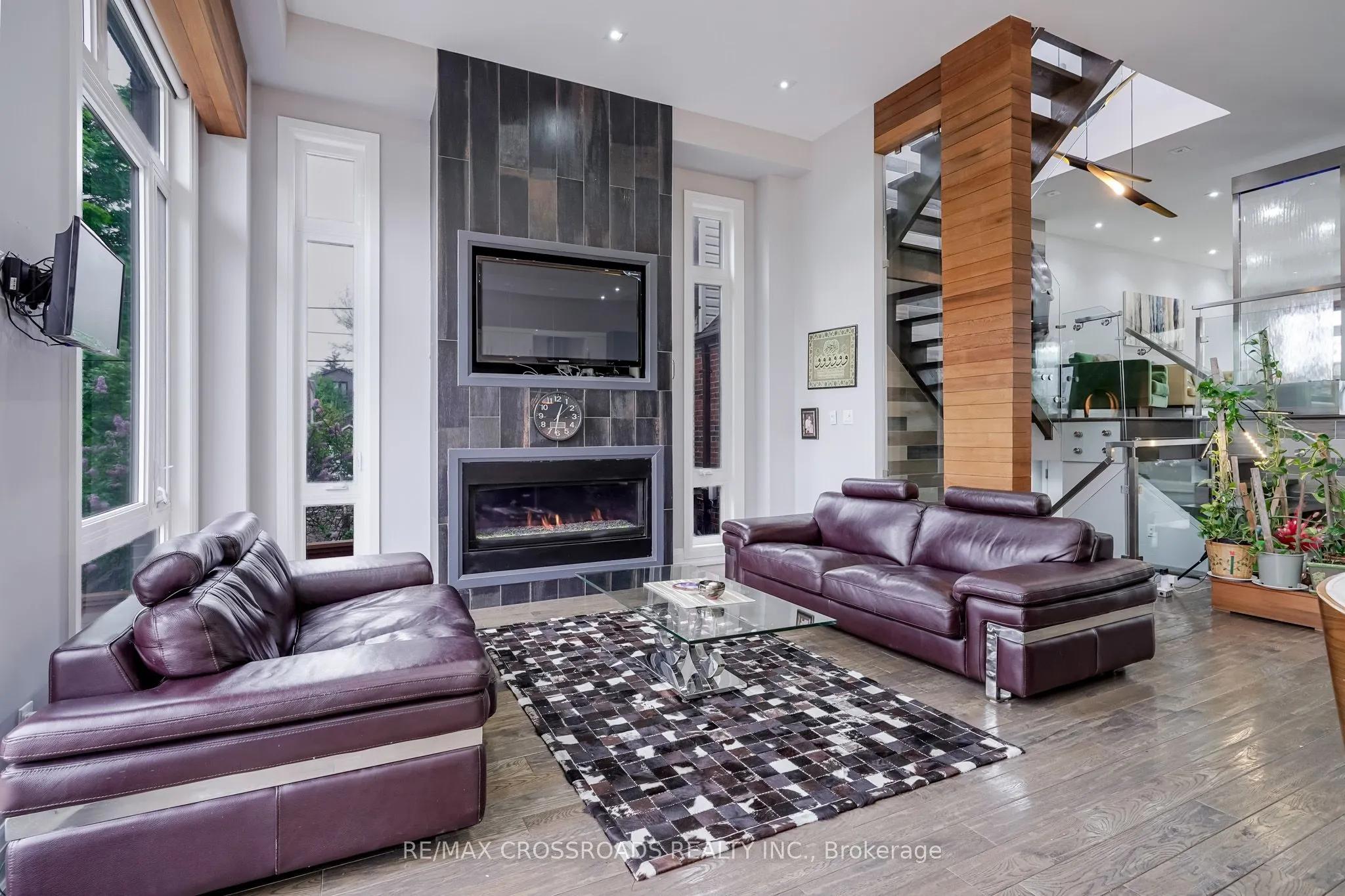 1A Roblin Avenue
