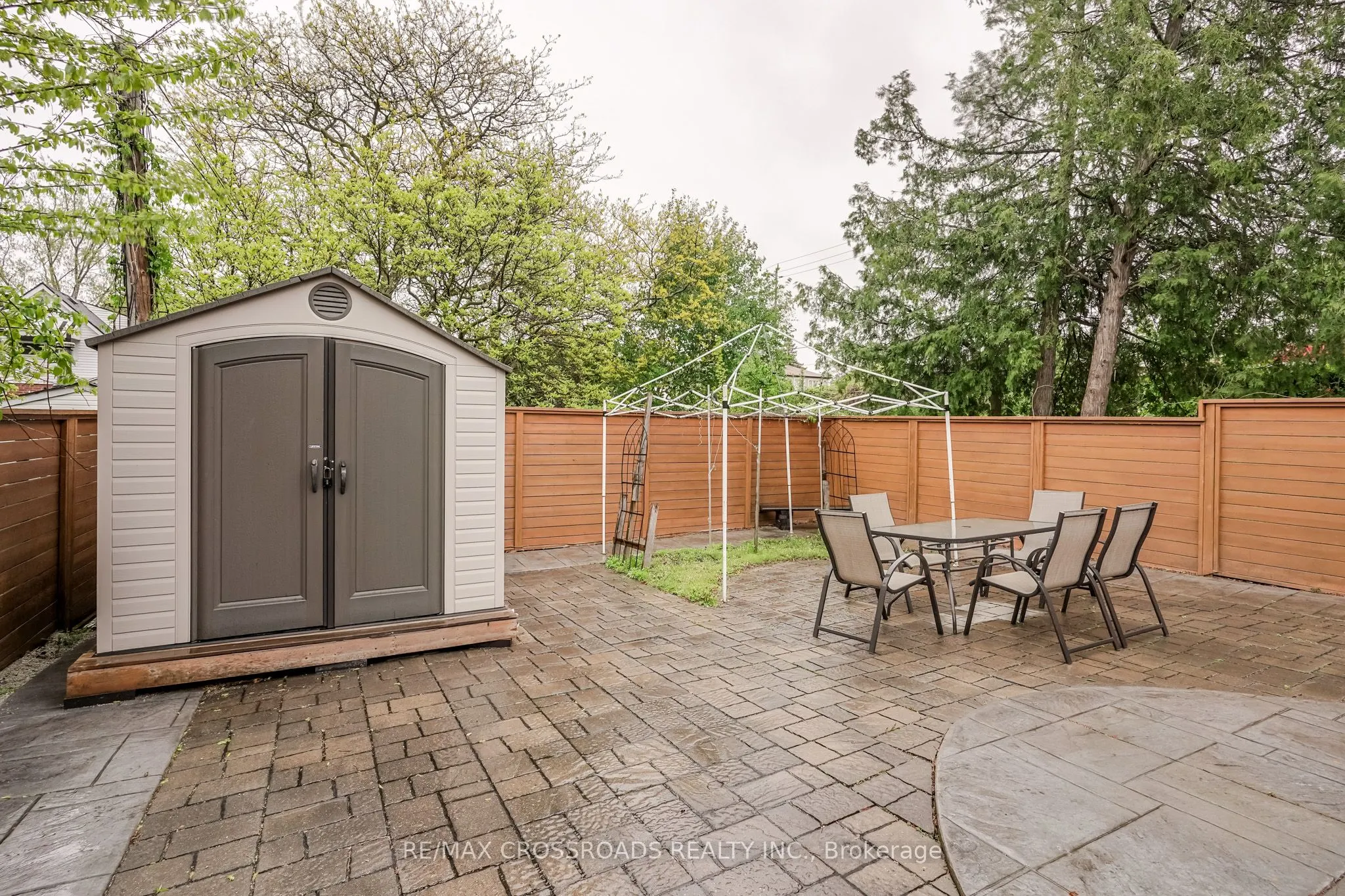 1A Roblin Avenue