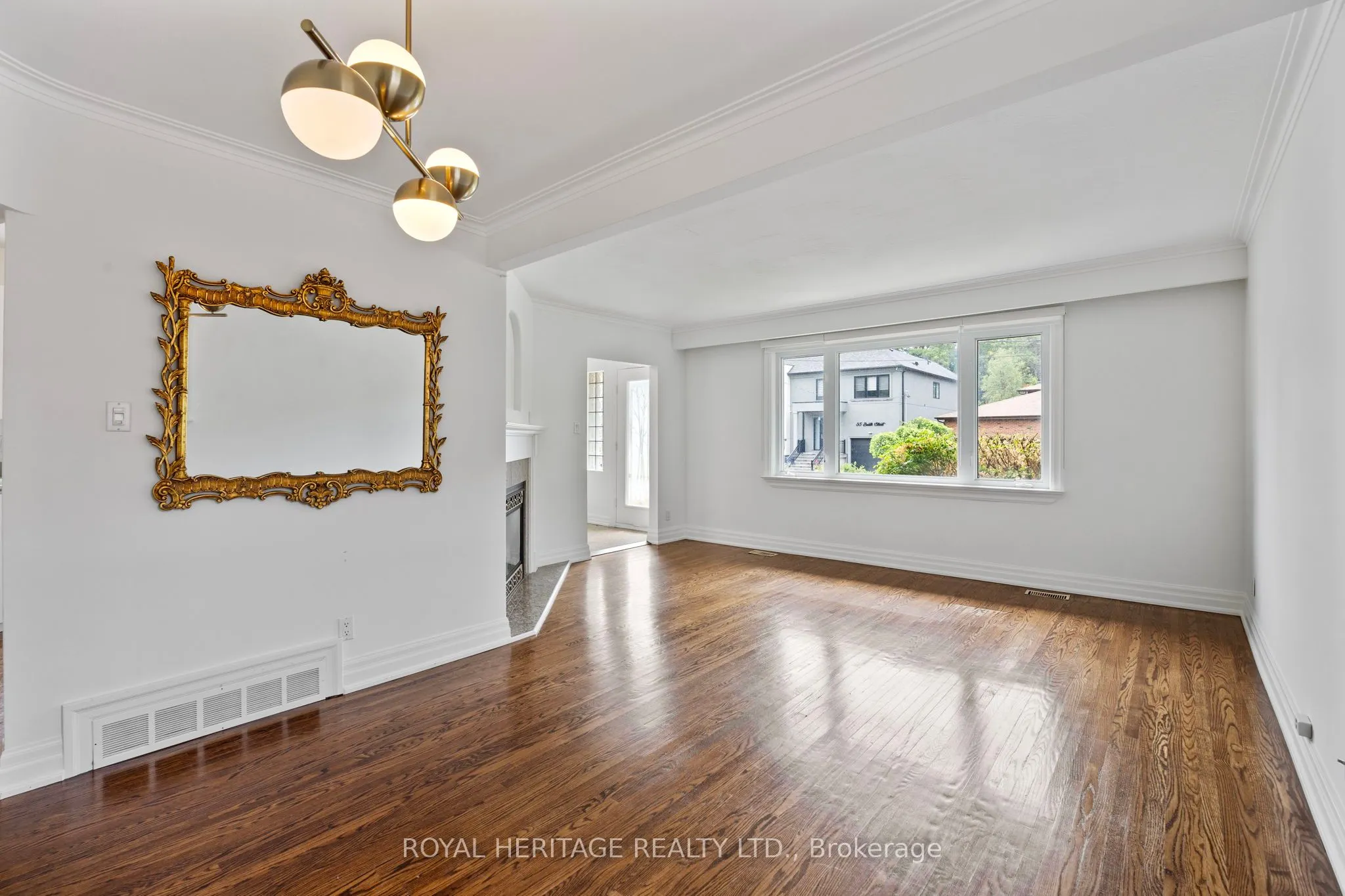 32 Beath Street