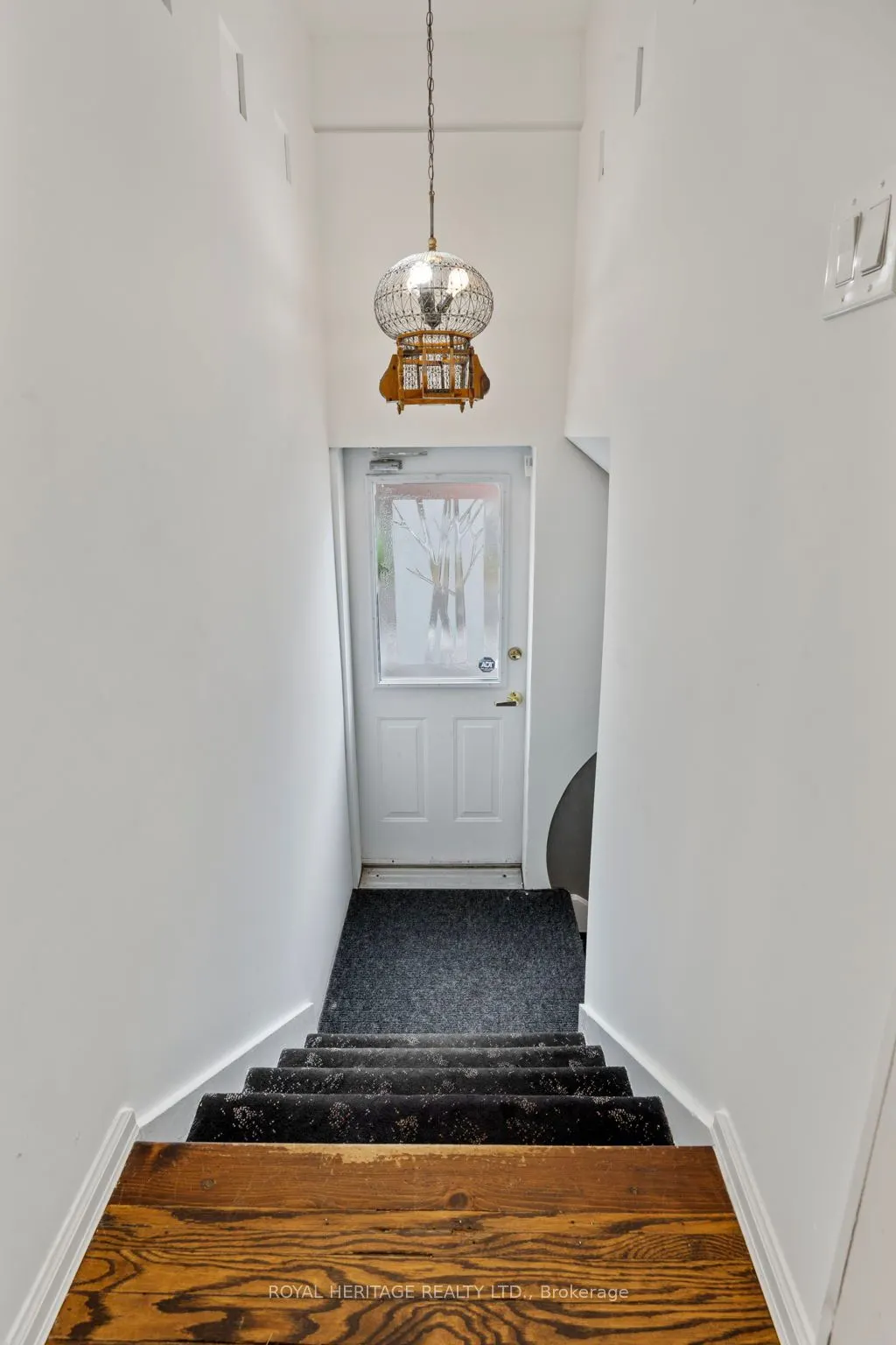 32 Beath Street