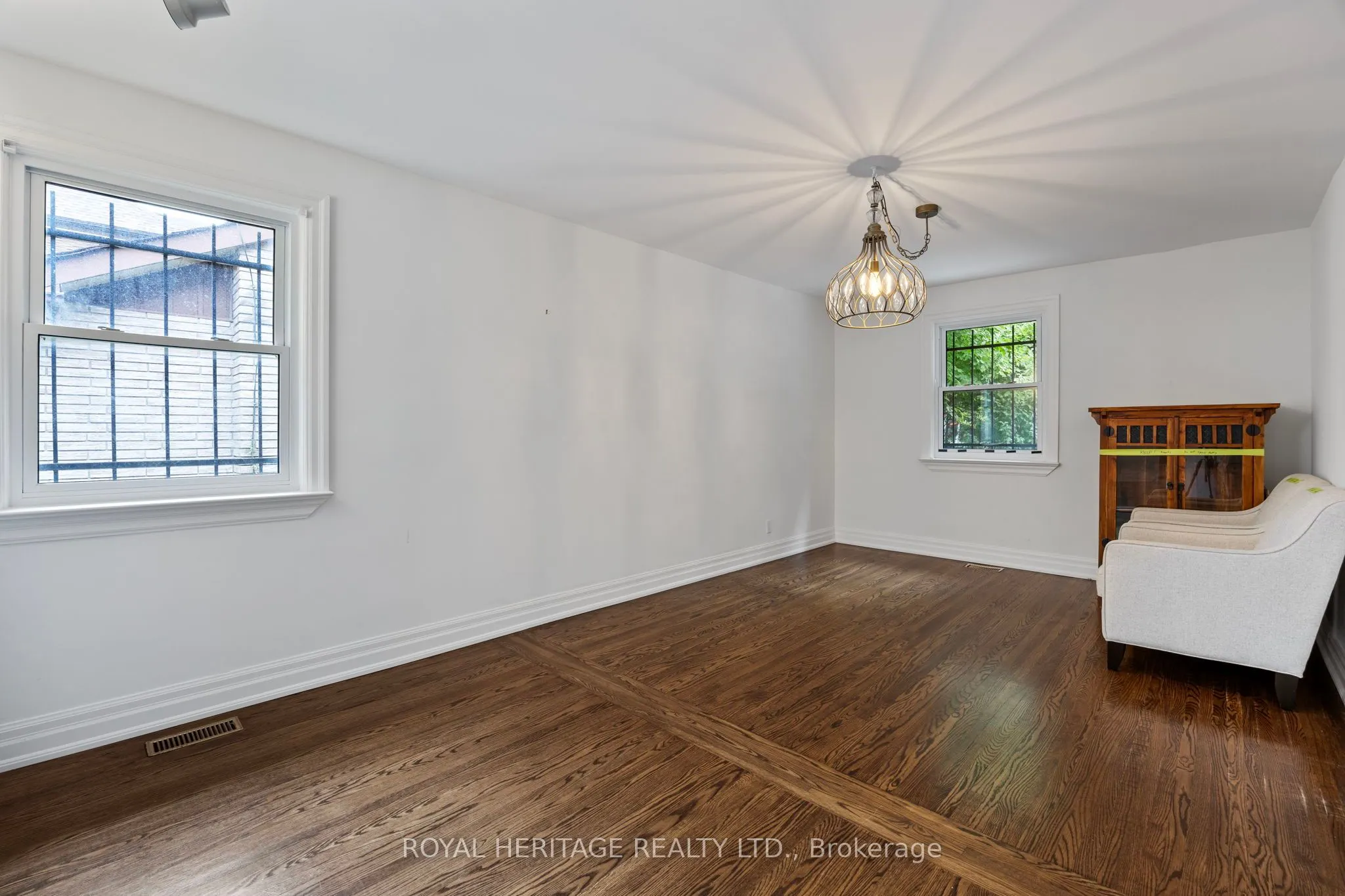 32 Beath Street