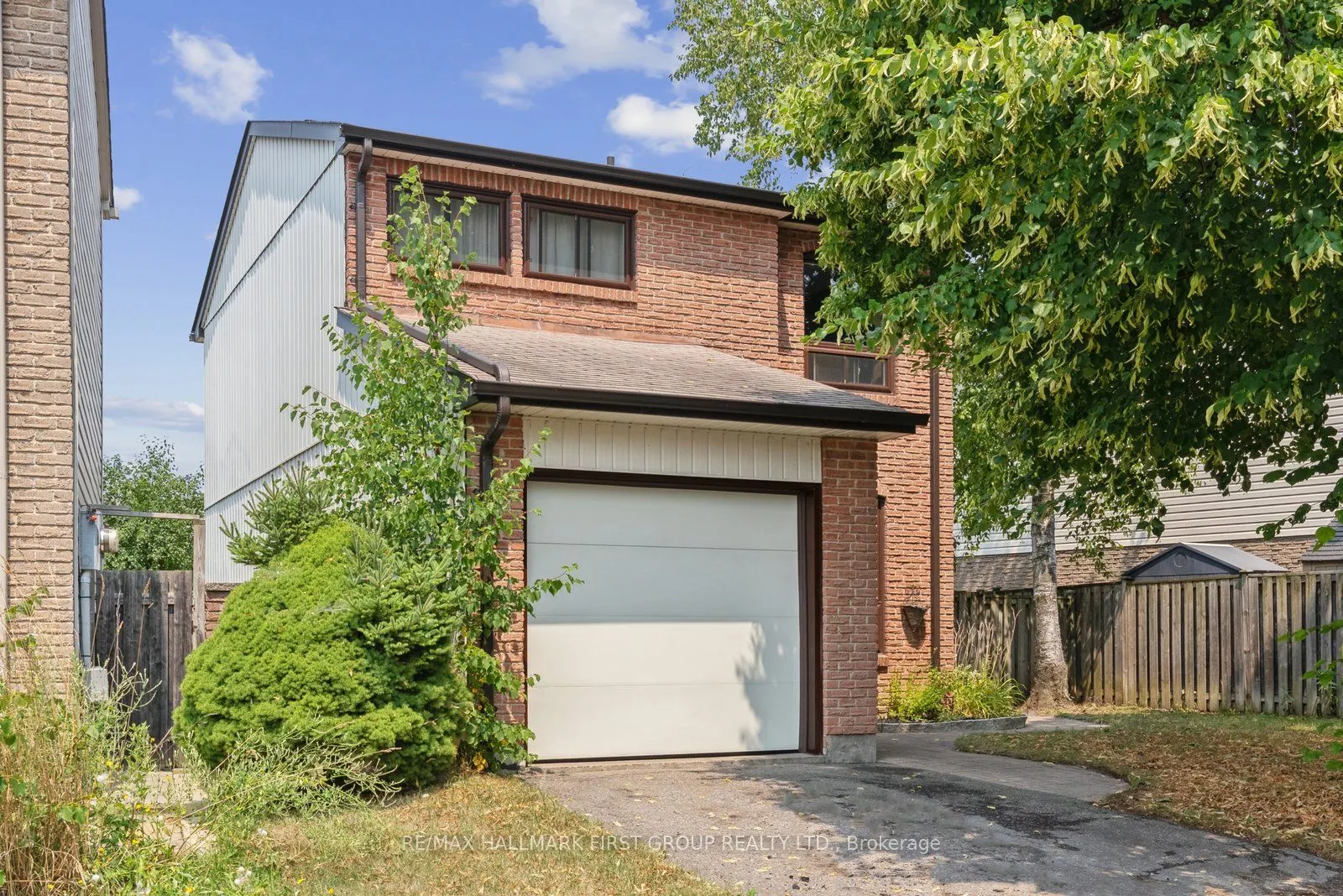 136 Rands Road N, #1