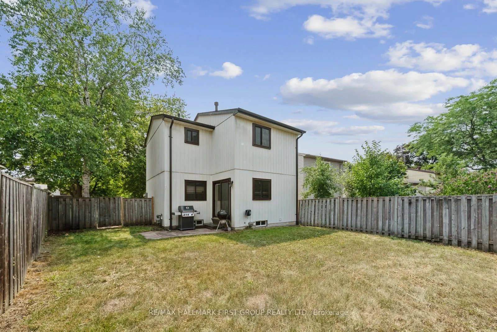 136 Rands Road N, #1