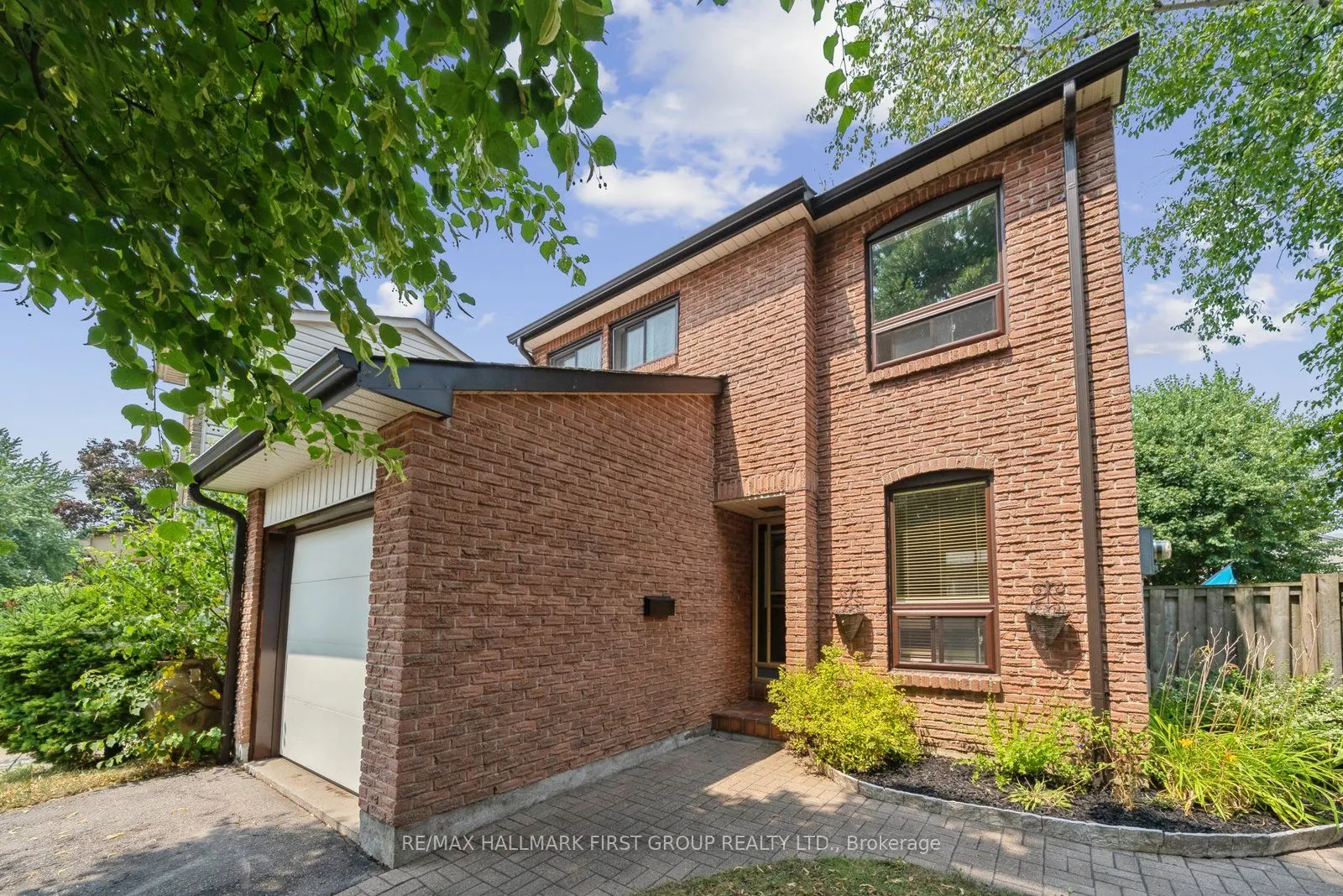 136 Rands Road N, #1