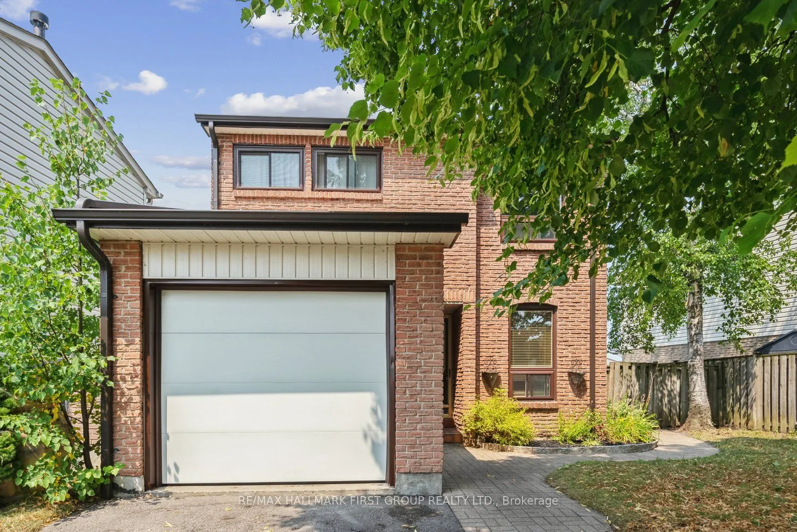 136 Rands Road N, #1