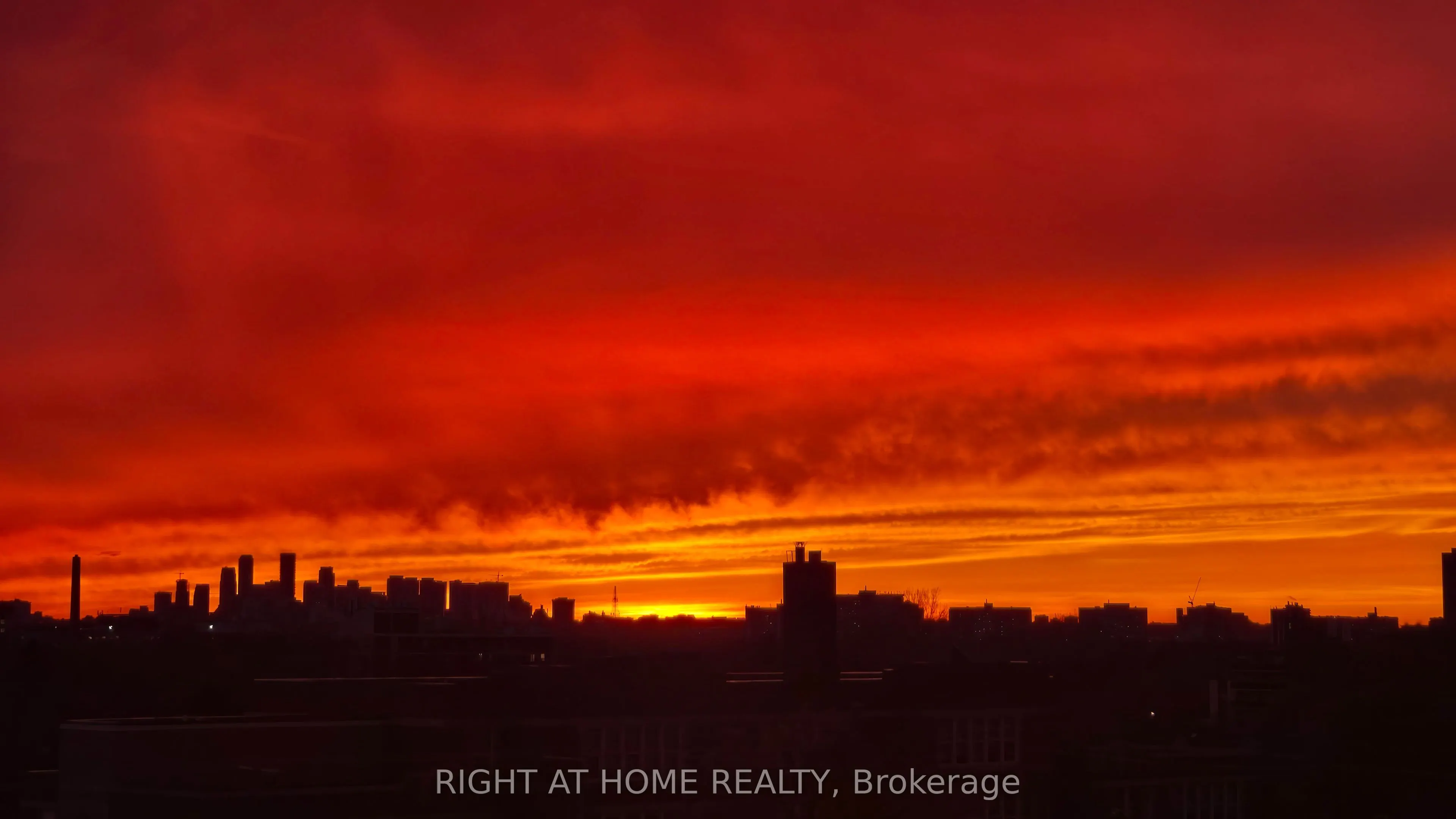 2301 Danforth Avenue E, #715