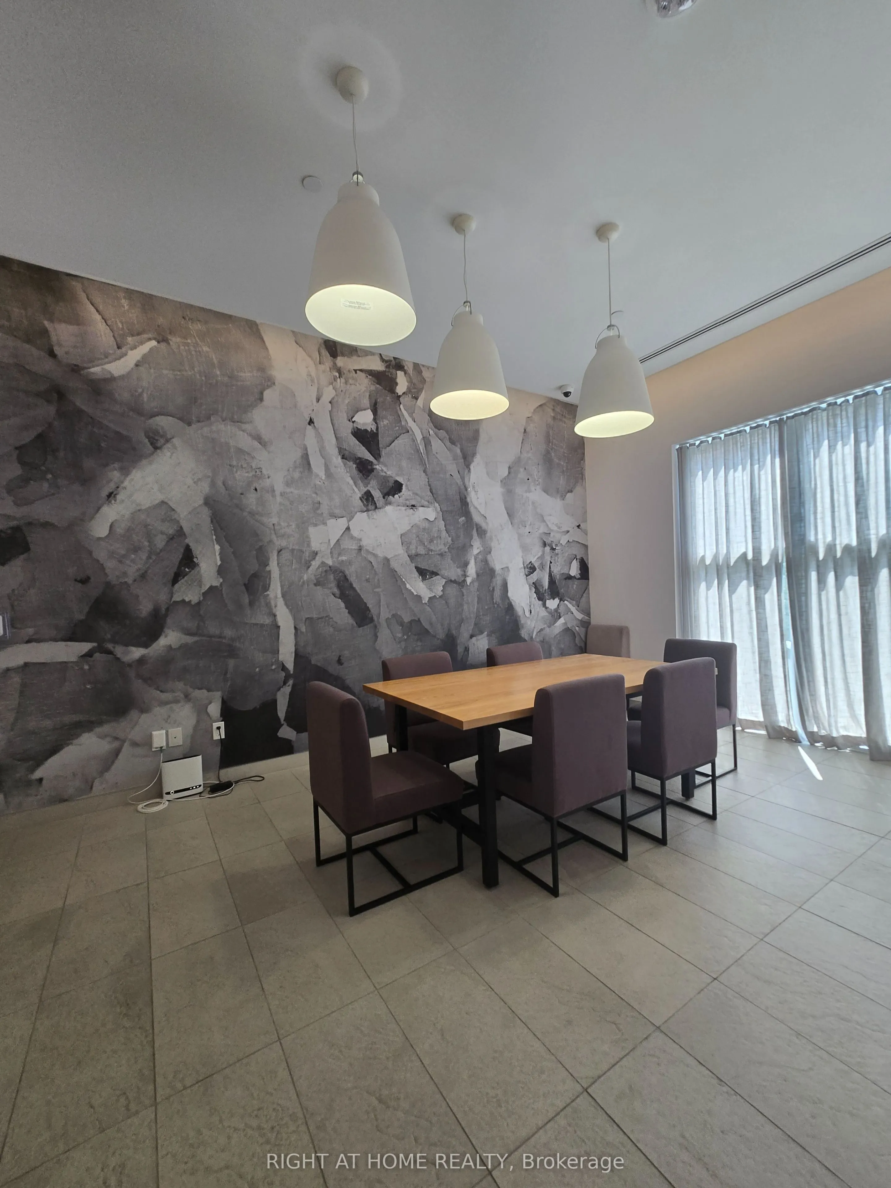 2301 Danforth Avenue E, #715