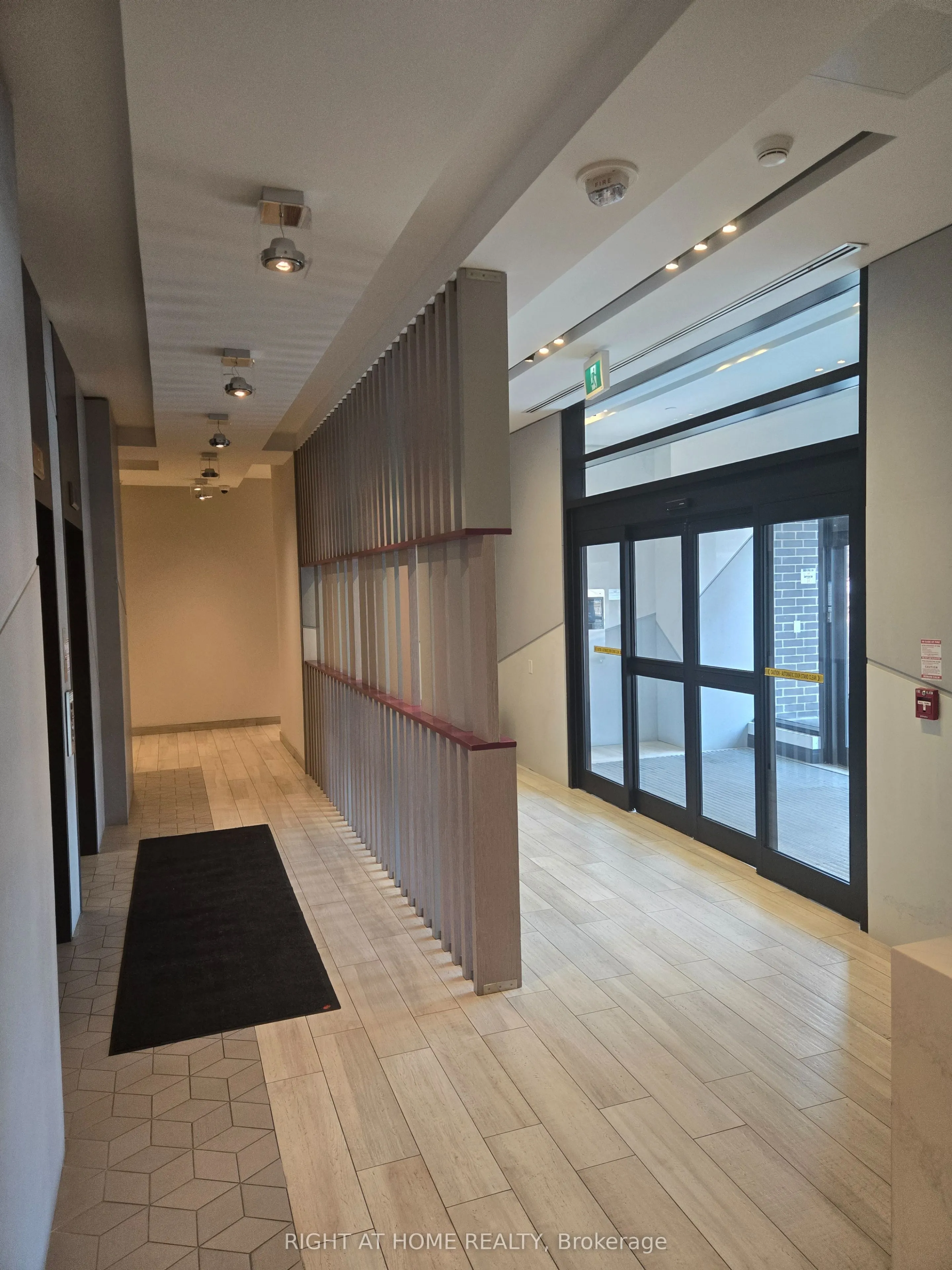 2301 Danforth Avenue E, #715