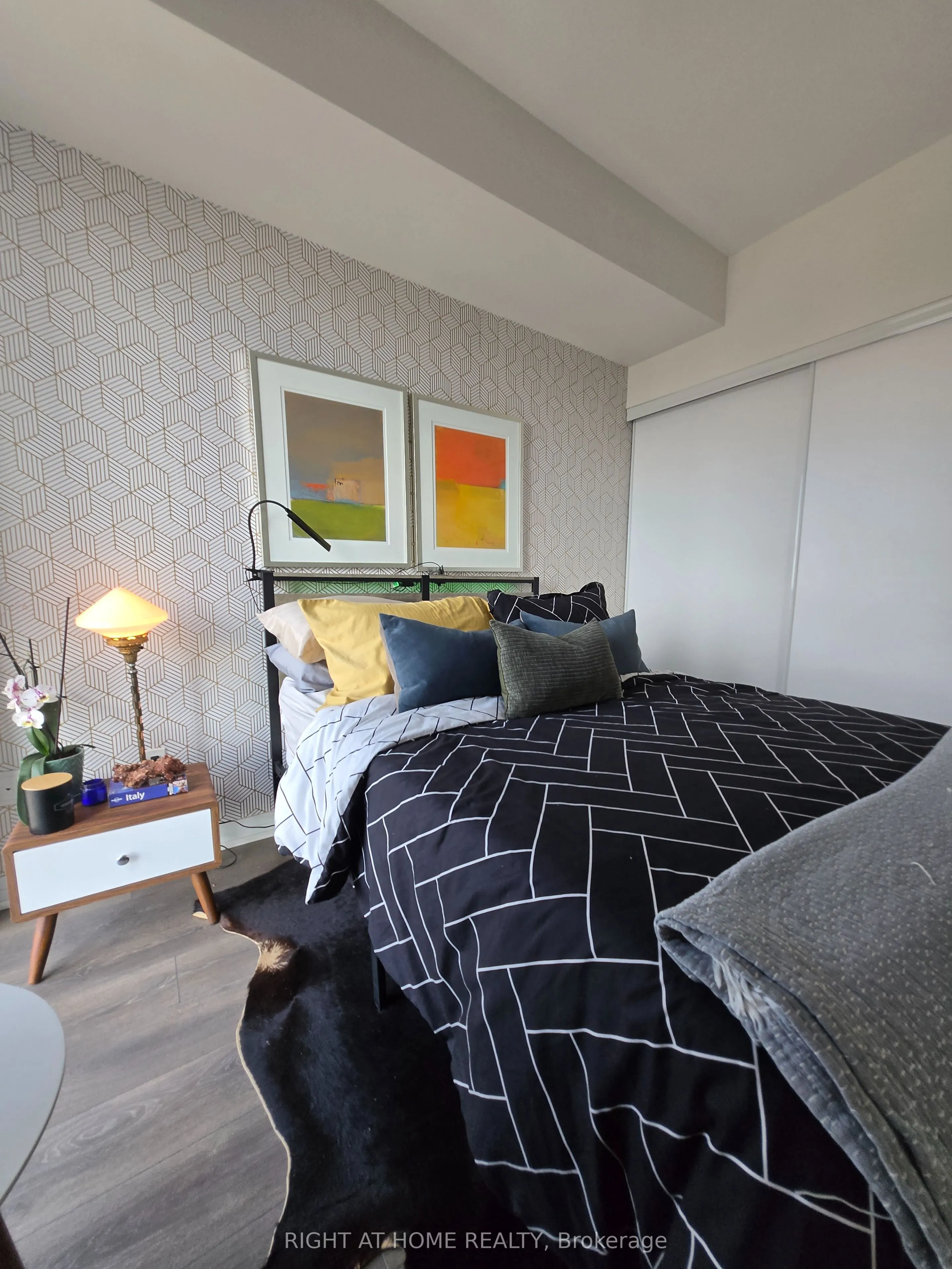 2301 Danforth Avenue E, #715