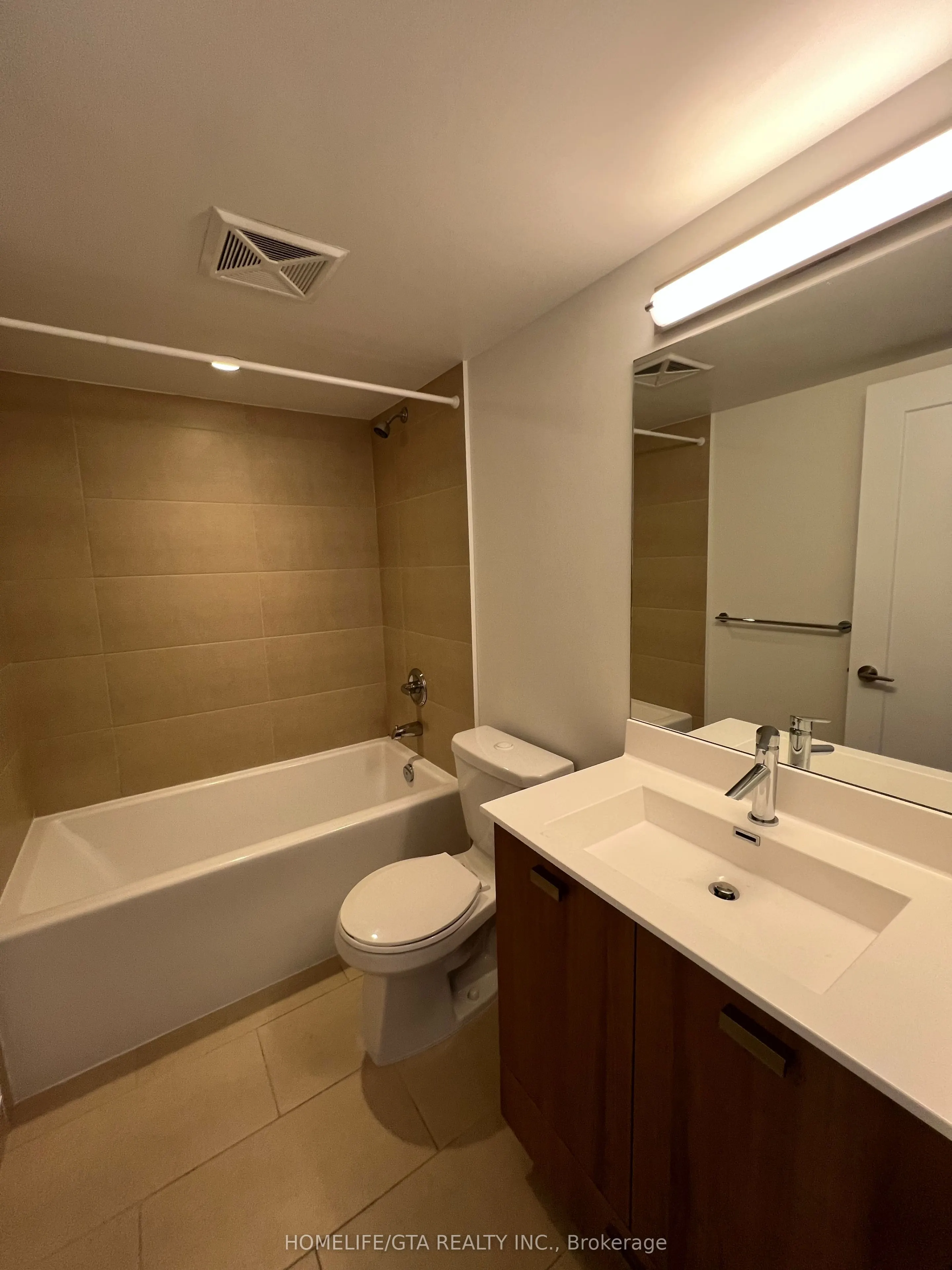 275 Village Green Square, #2120