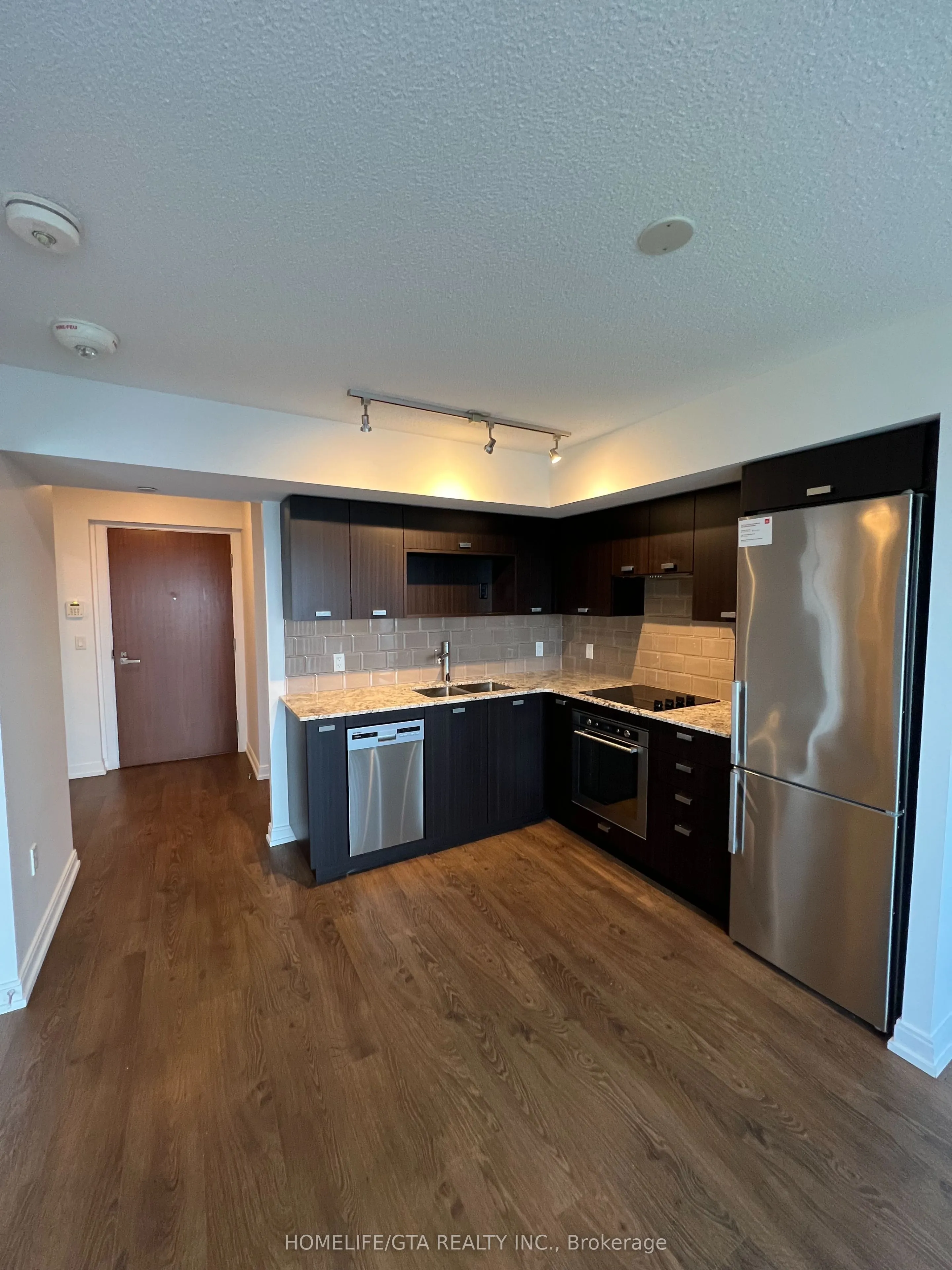 275 Village Green Square, #2120
