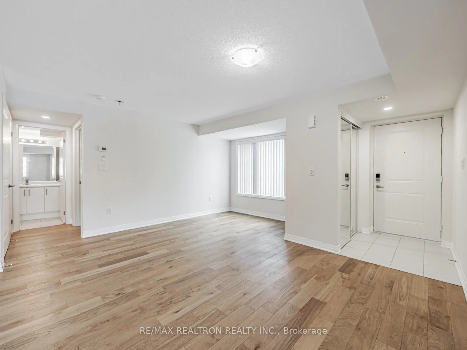 38A Lookout Drive, #16