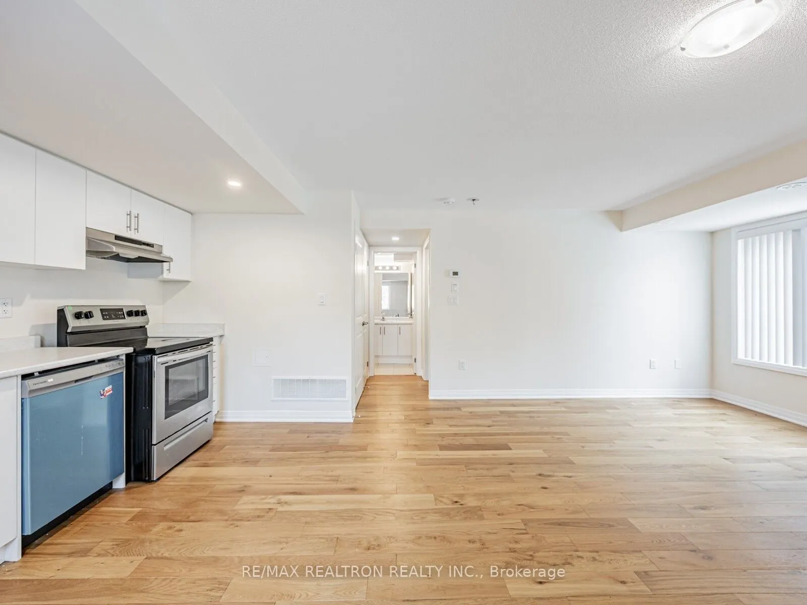 38A Lookout Drive, #16