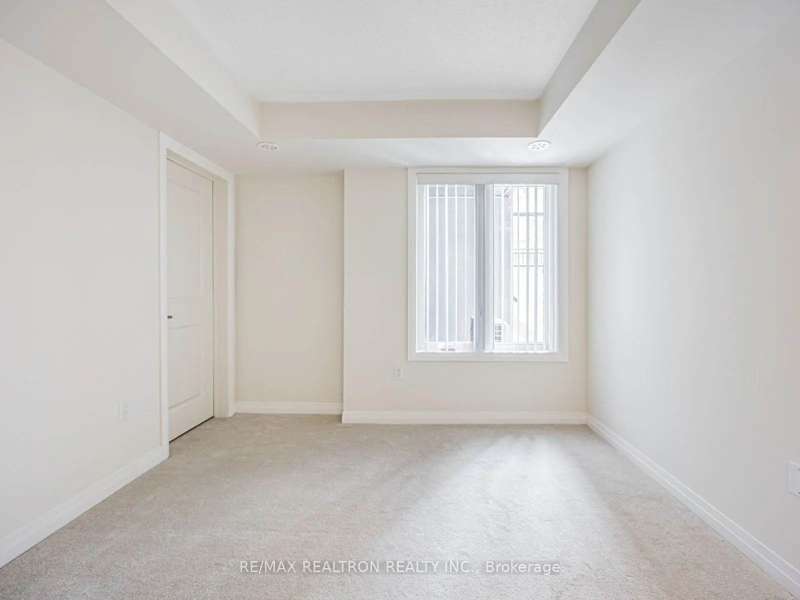 38A Lookout Drive, #16