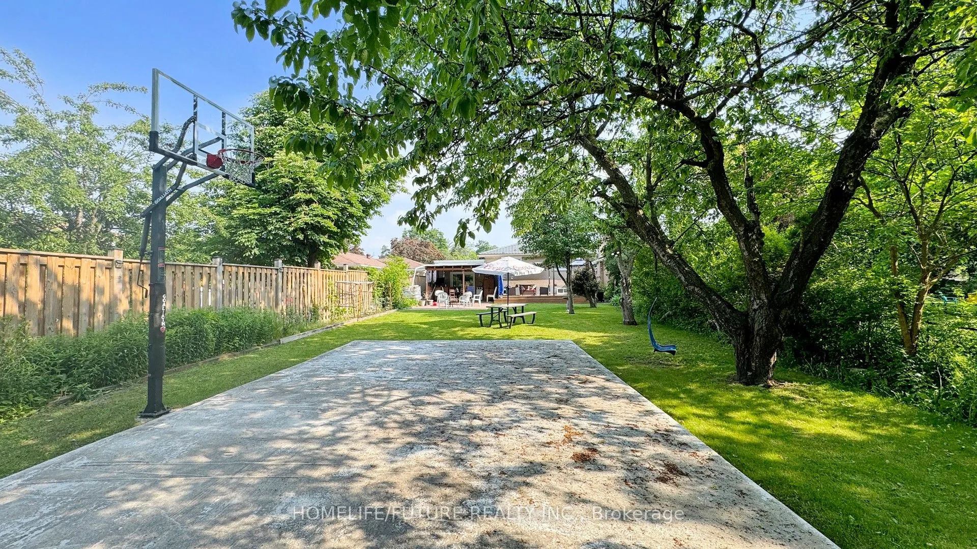 72 Sealstone Terrace