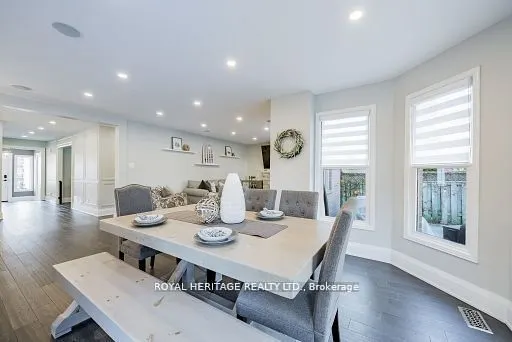 14 Balsdon Crescent